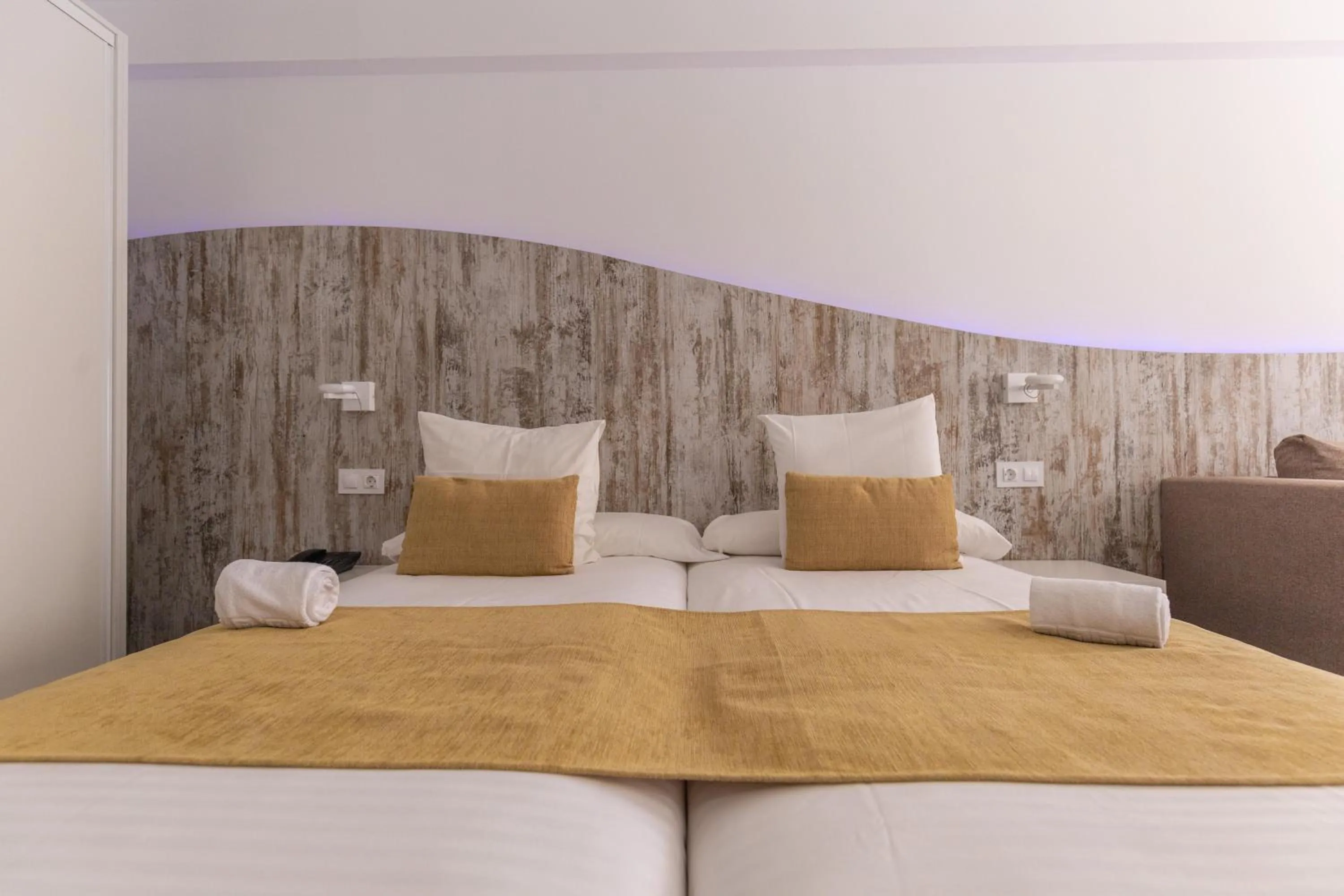 Bed in BQ Cala Ratjada