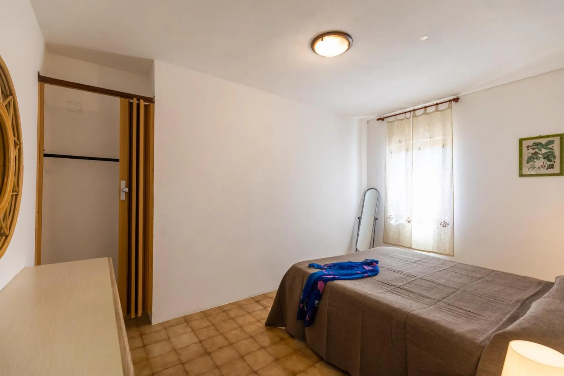 Photo of the whole room, Bed in La Meridiana