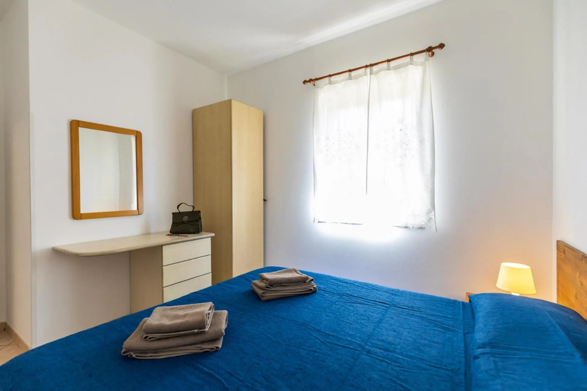 Bedroom, Bed in La Meridiana