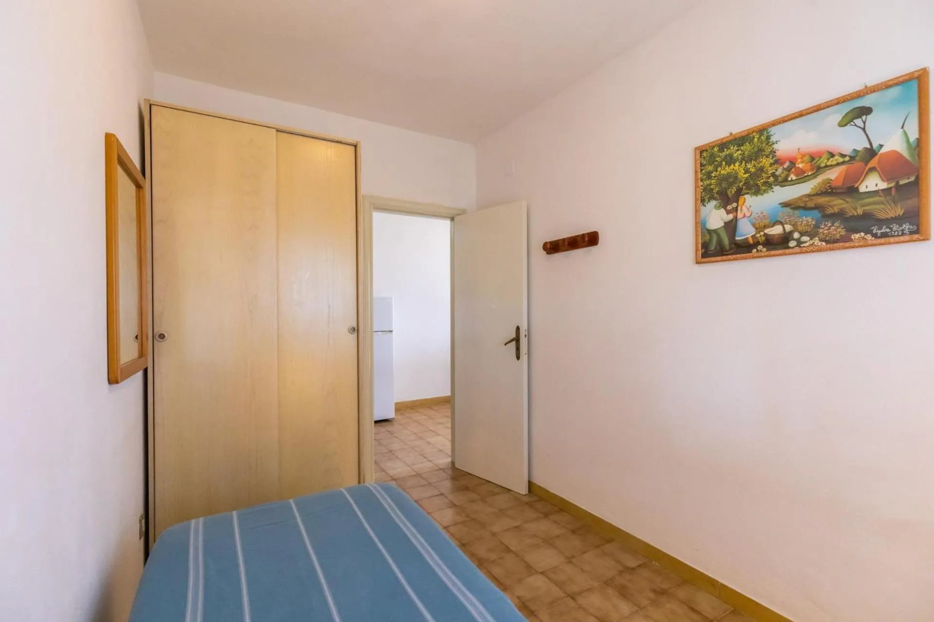 Photo of the whole room, Bed in La Meridiana