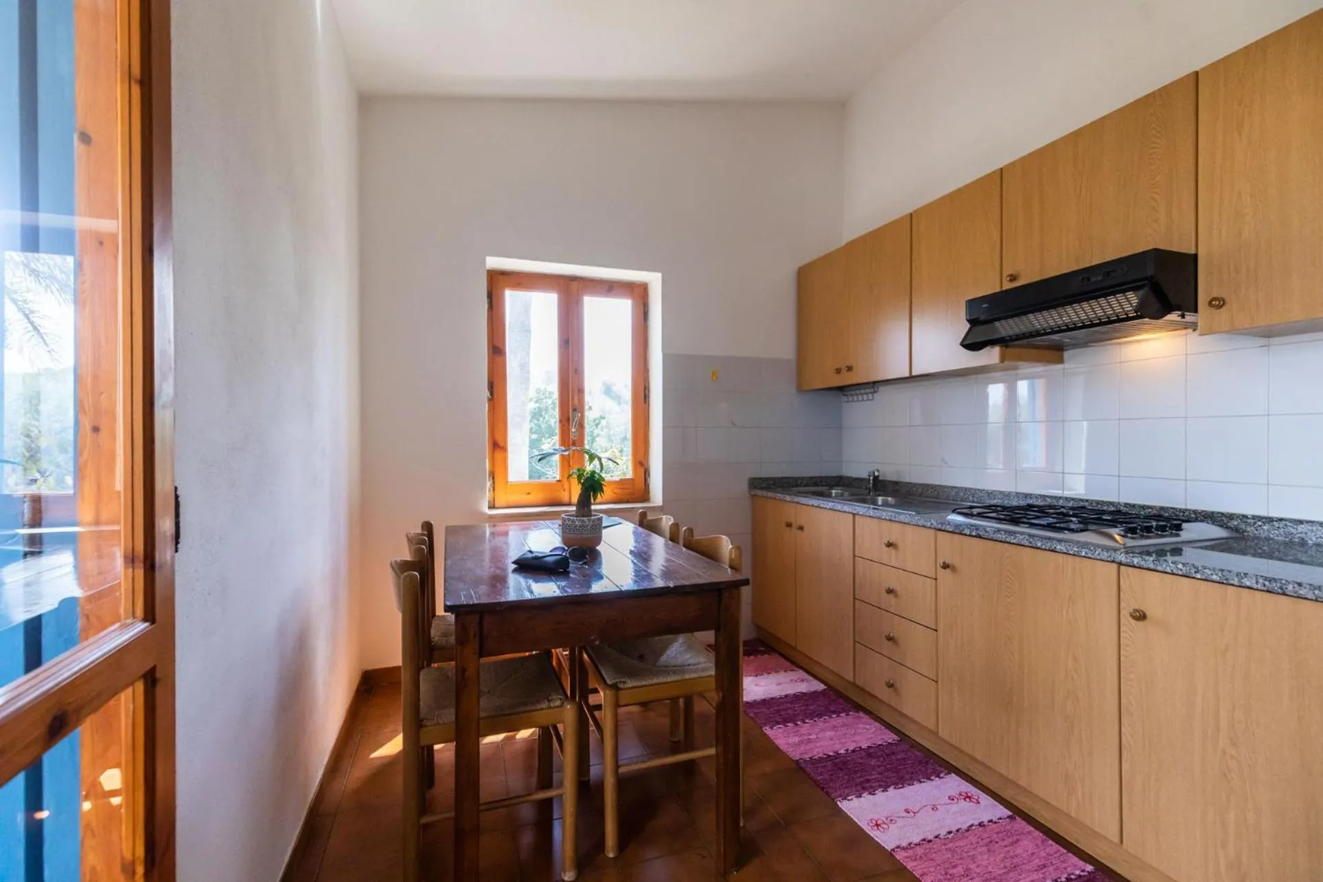 Kitchen or kitchenette in La Meridiana