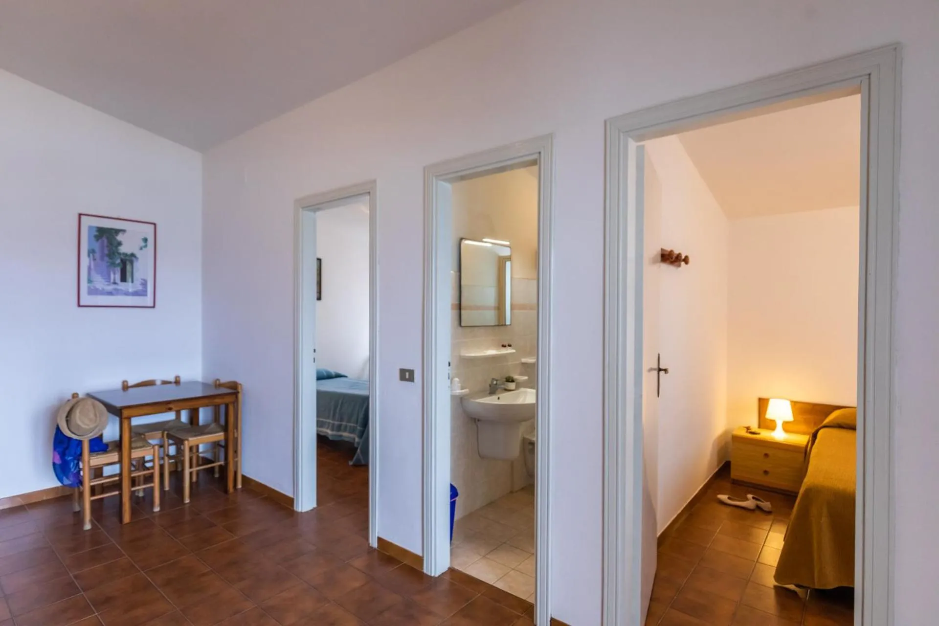 Living room, Bed in La Meridiana