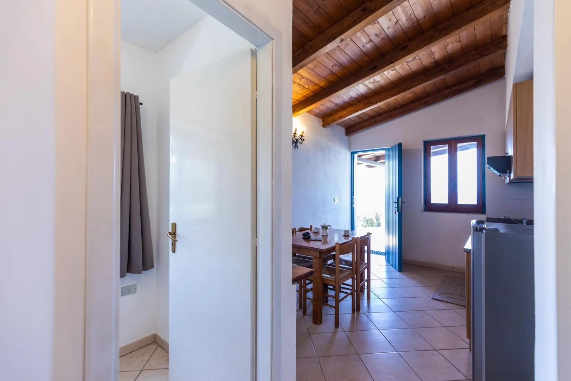 Kitchen or kitchenette in La Meridiana