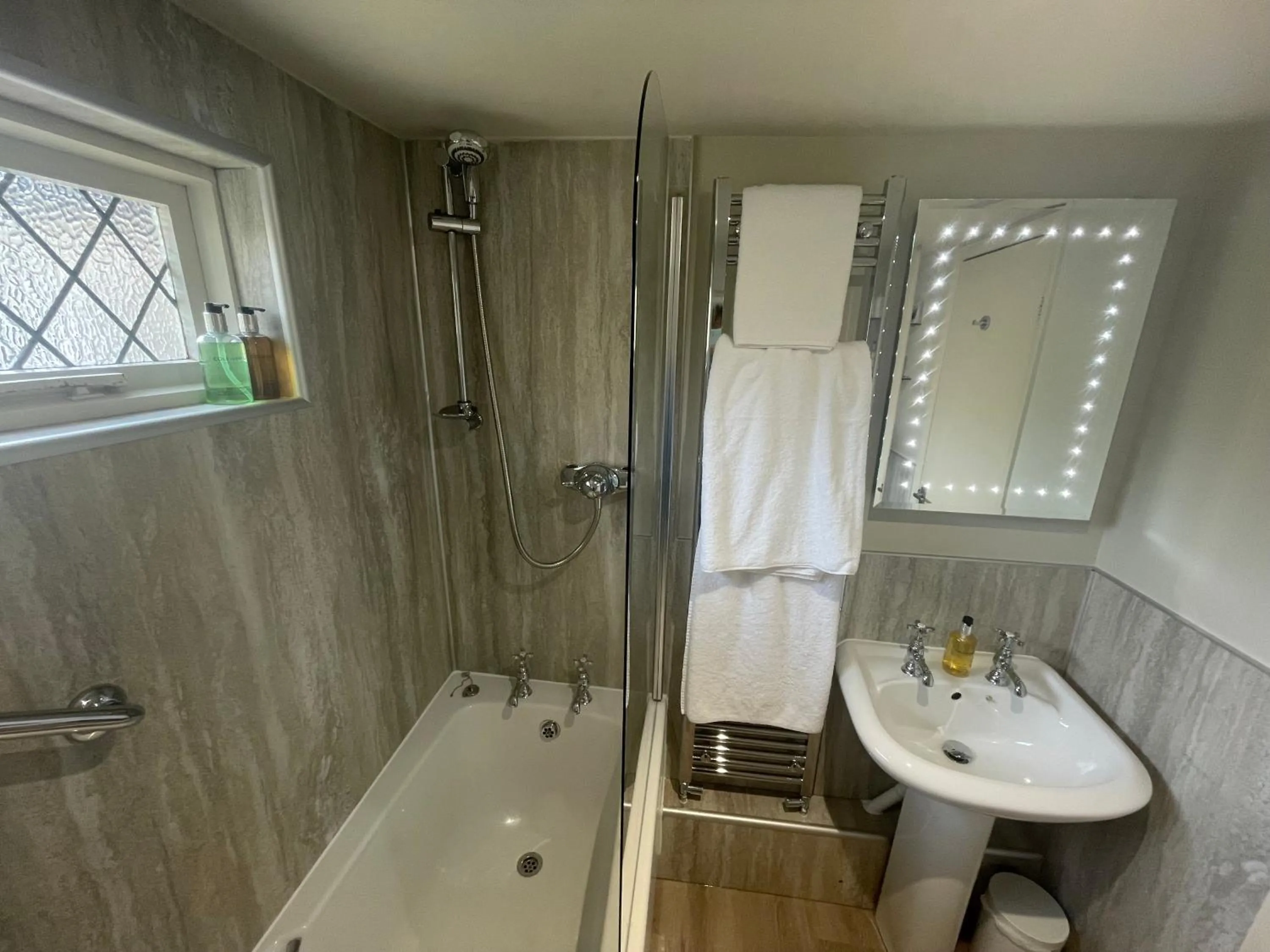 Bathroom in The Old Forge