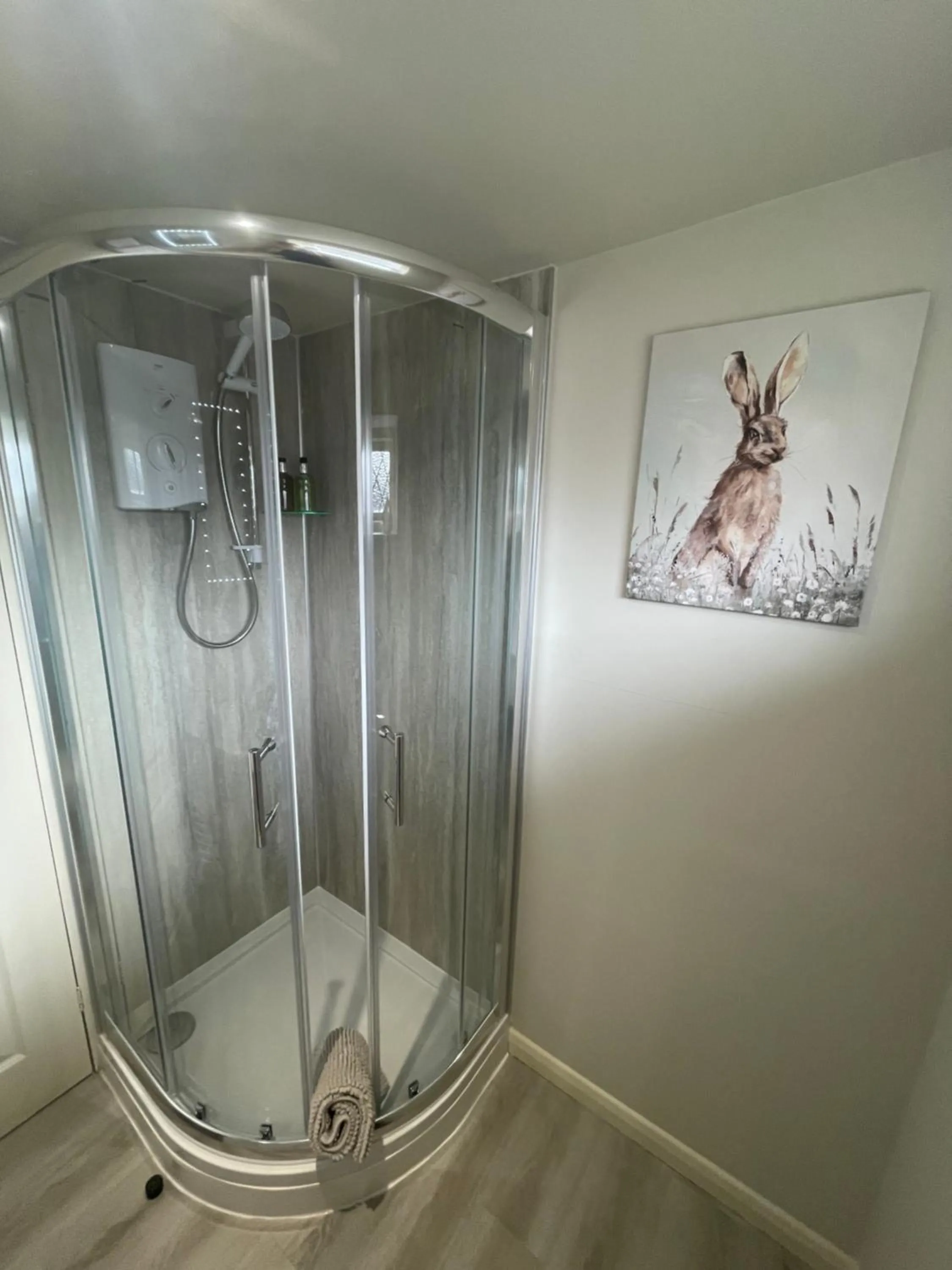 Shower in The Old Forge