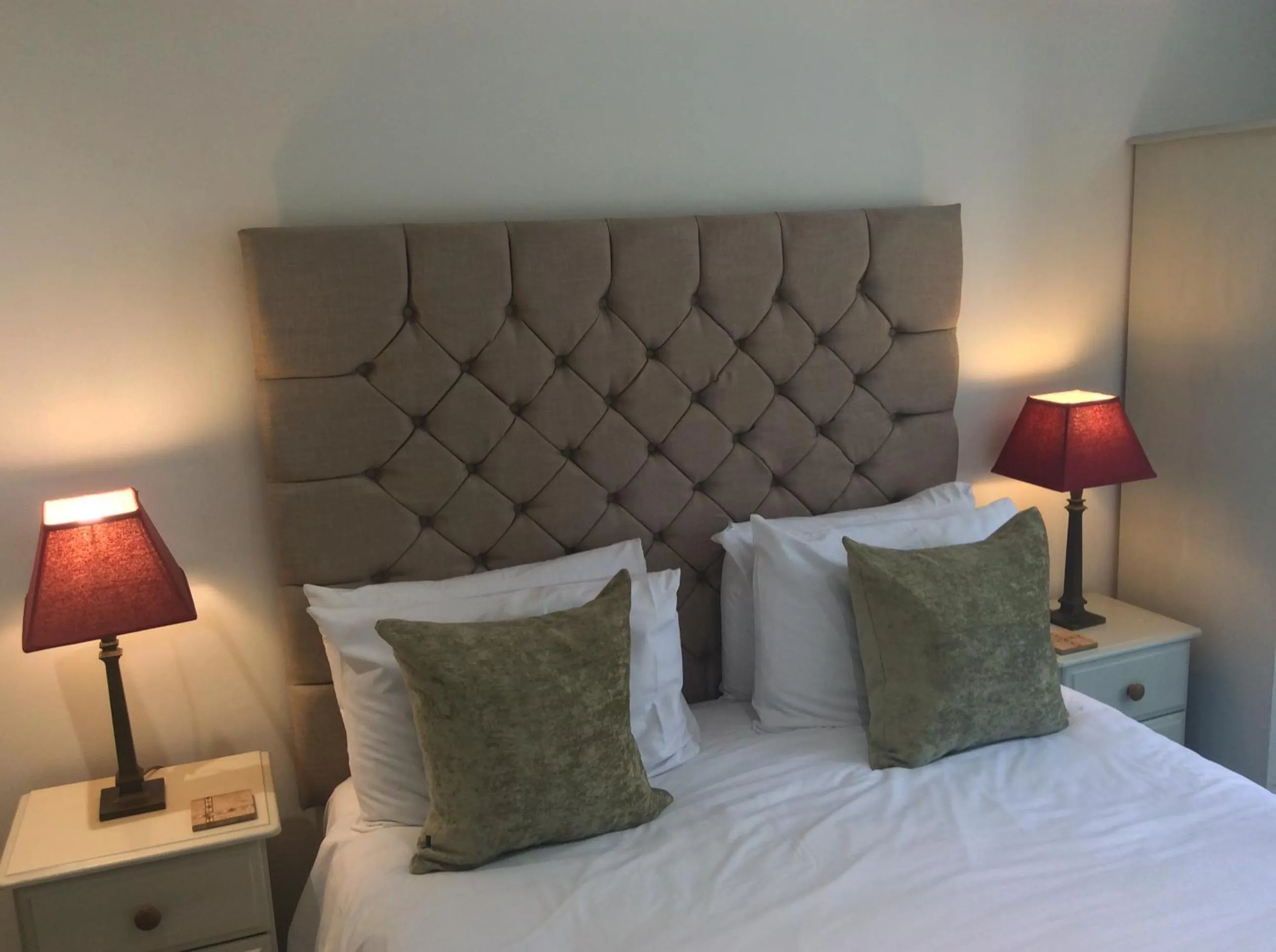 Bedroom, Bed in The Old Forge