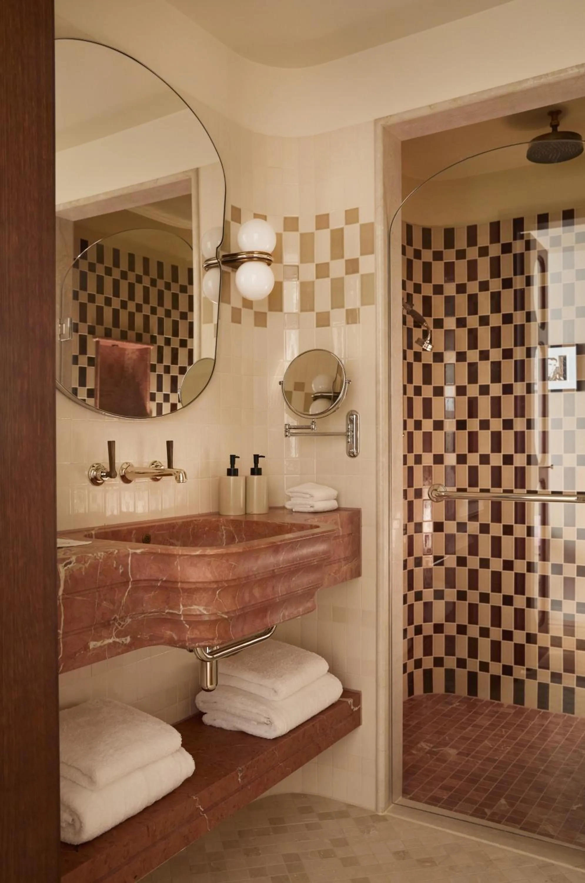 Shower in The Newman