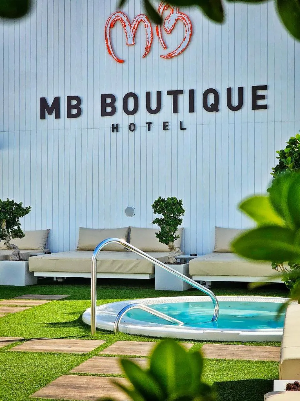 Hot Tub in MB Boutique Hotel - Adults Recommended