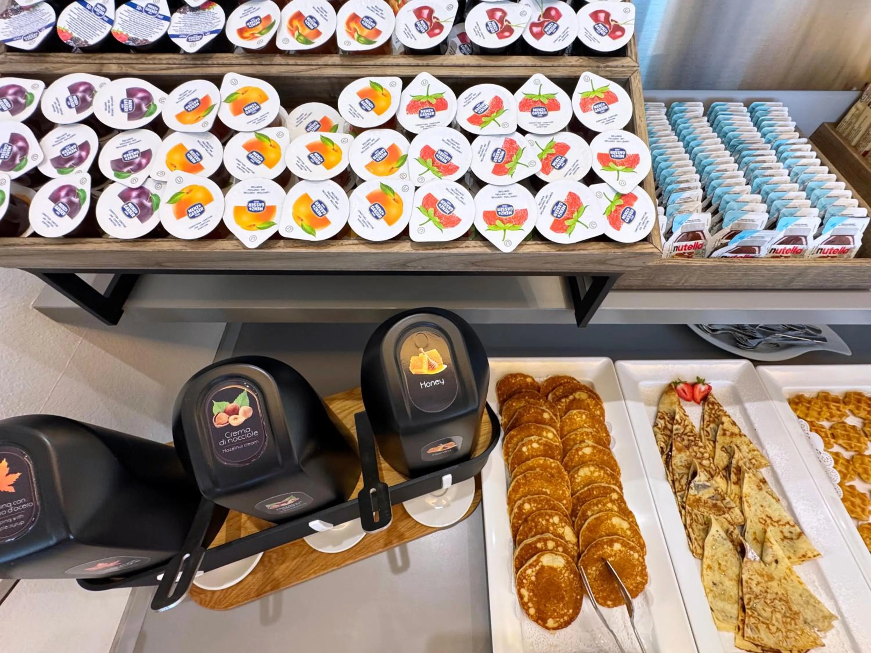 Breakfast in Hotel Delle Nazioni - Adults Only