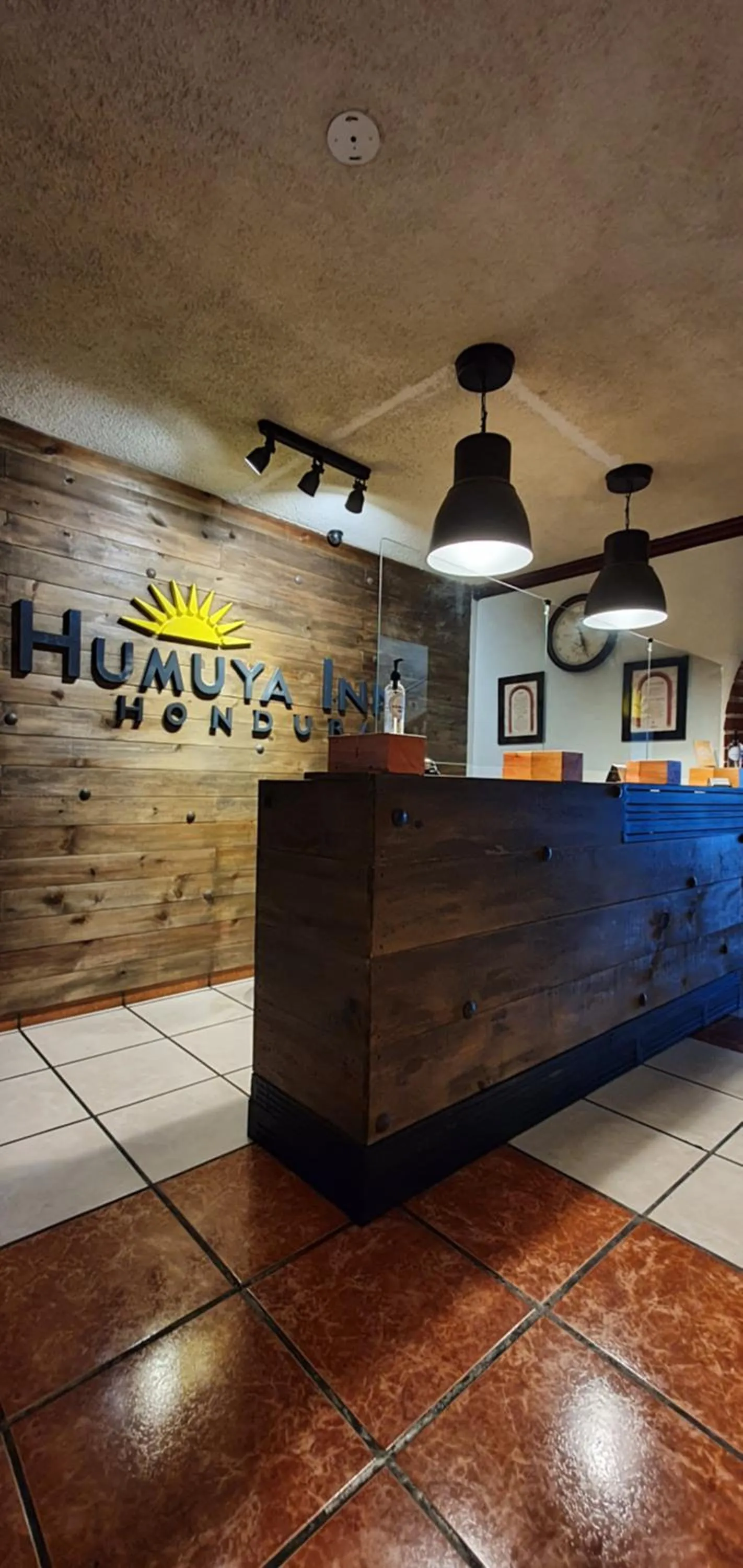 Property building in Humuya Inn