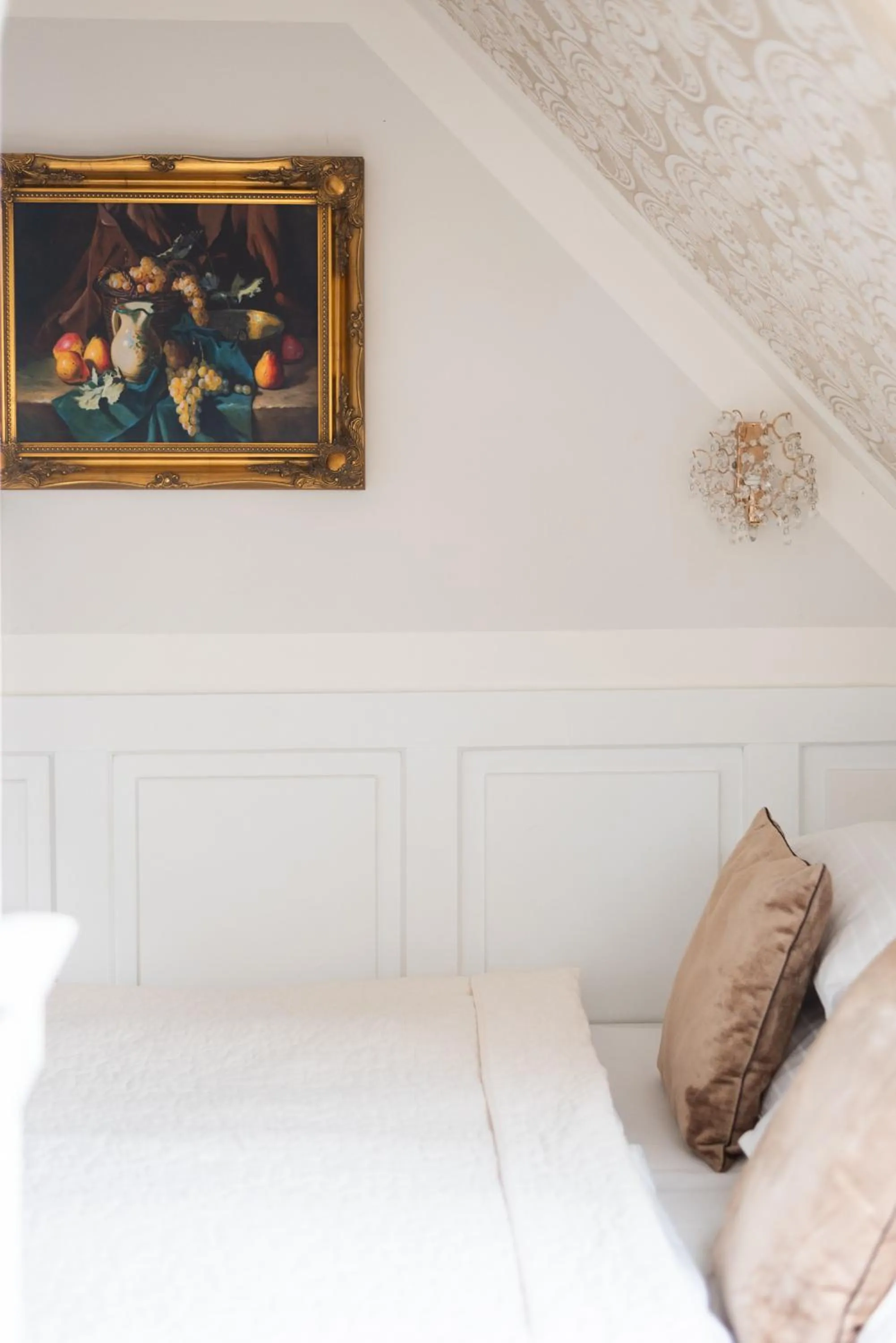 Decorative detail, Bed in Wellness & SPA boutique Hotel pod lipkami Prague