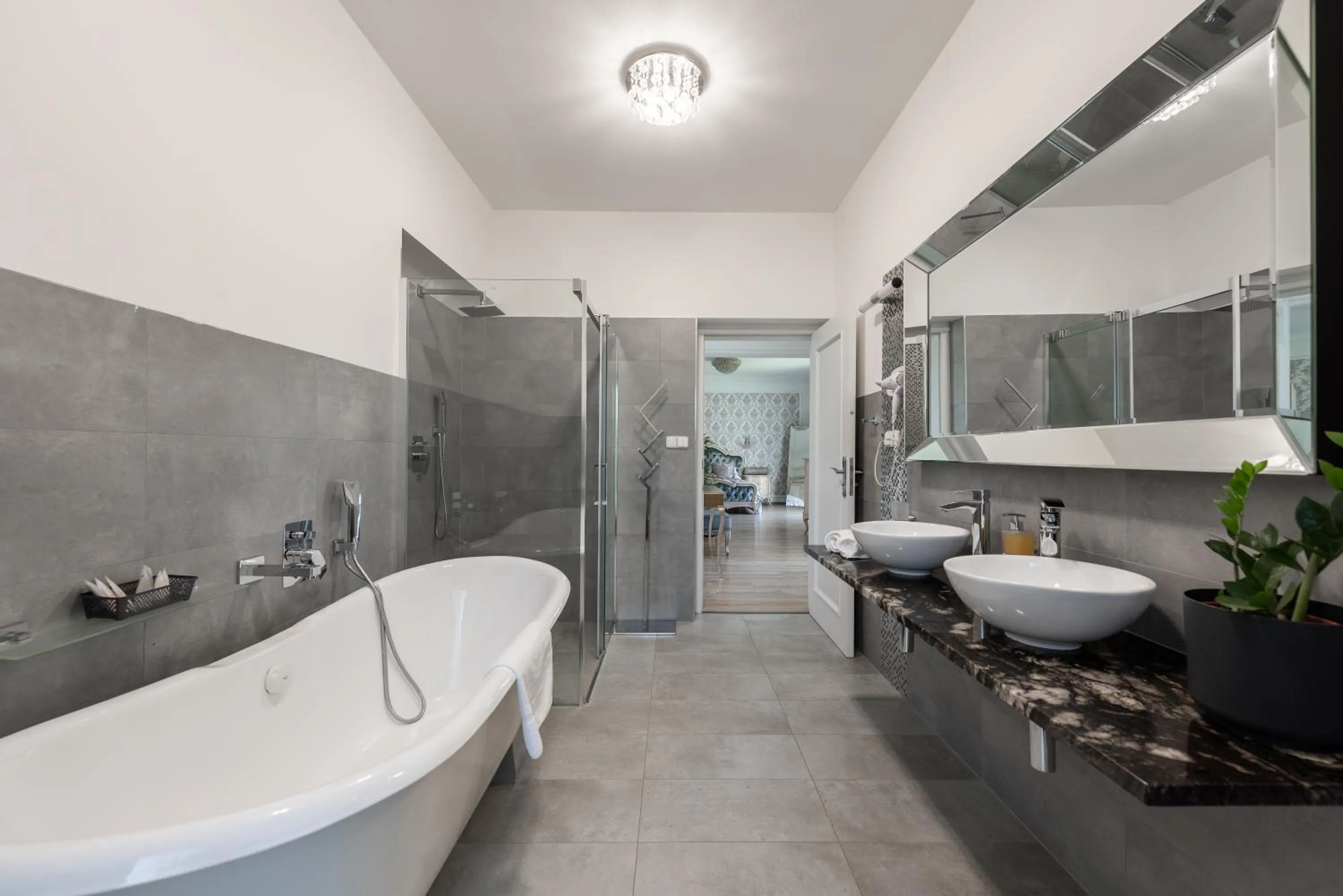 Shower in Wellness & SPA boutique Hotel pod lipkami Prague