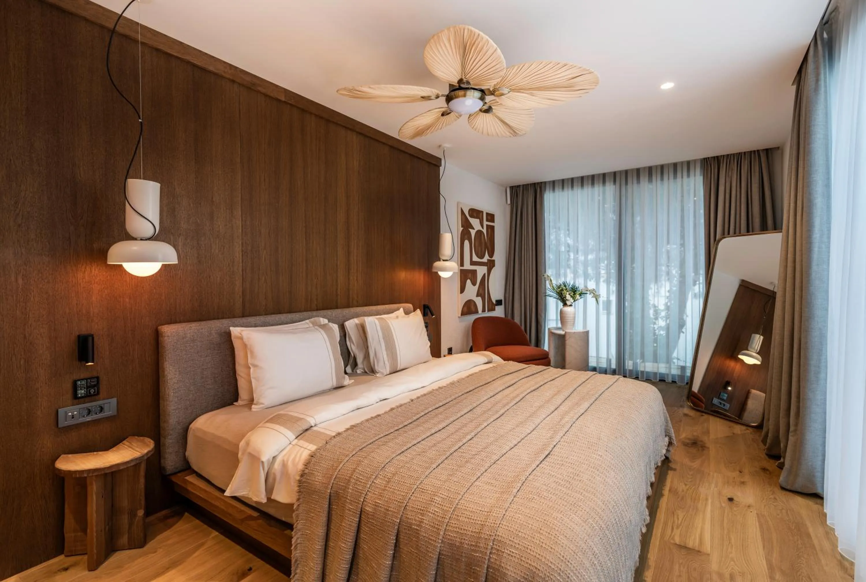 Bedroom, Bed in Cape Bodrum Luxury Hotel & Beach