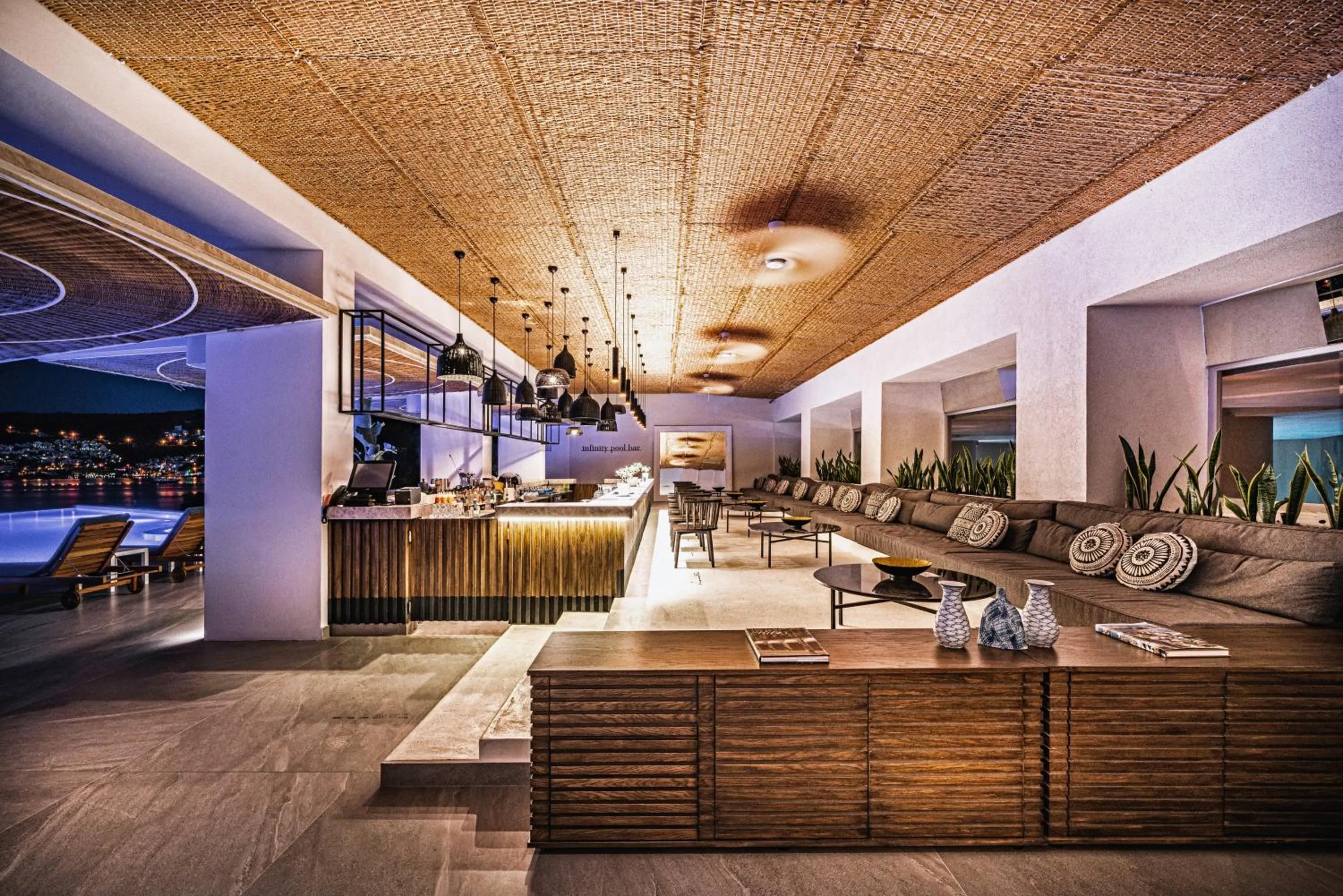 Lounge or bar in Cape Bodrum Luxury Hotel & Beach
