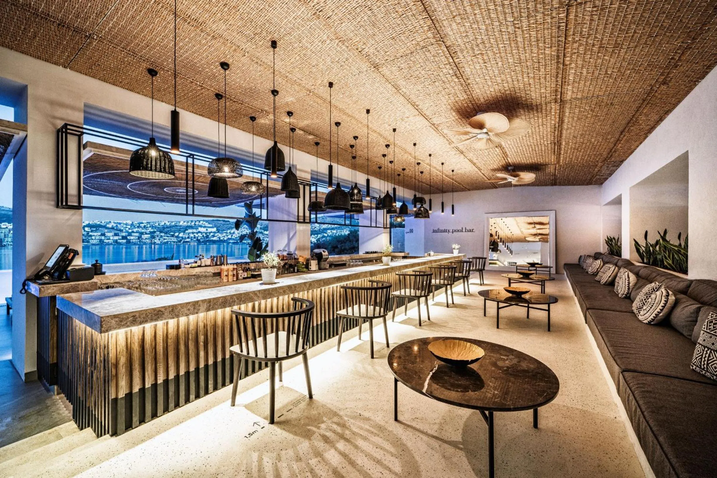 Lounge or bar in Cape Bodrum Luxury Hotel & Beach