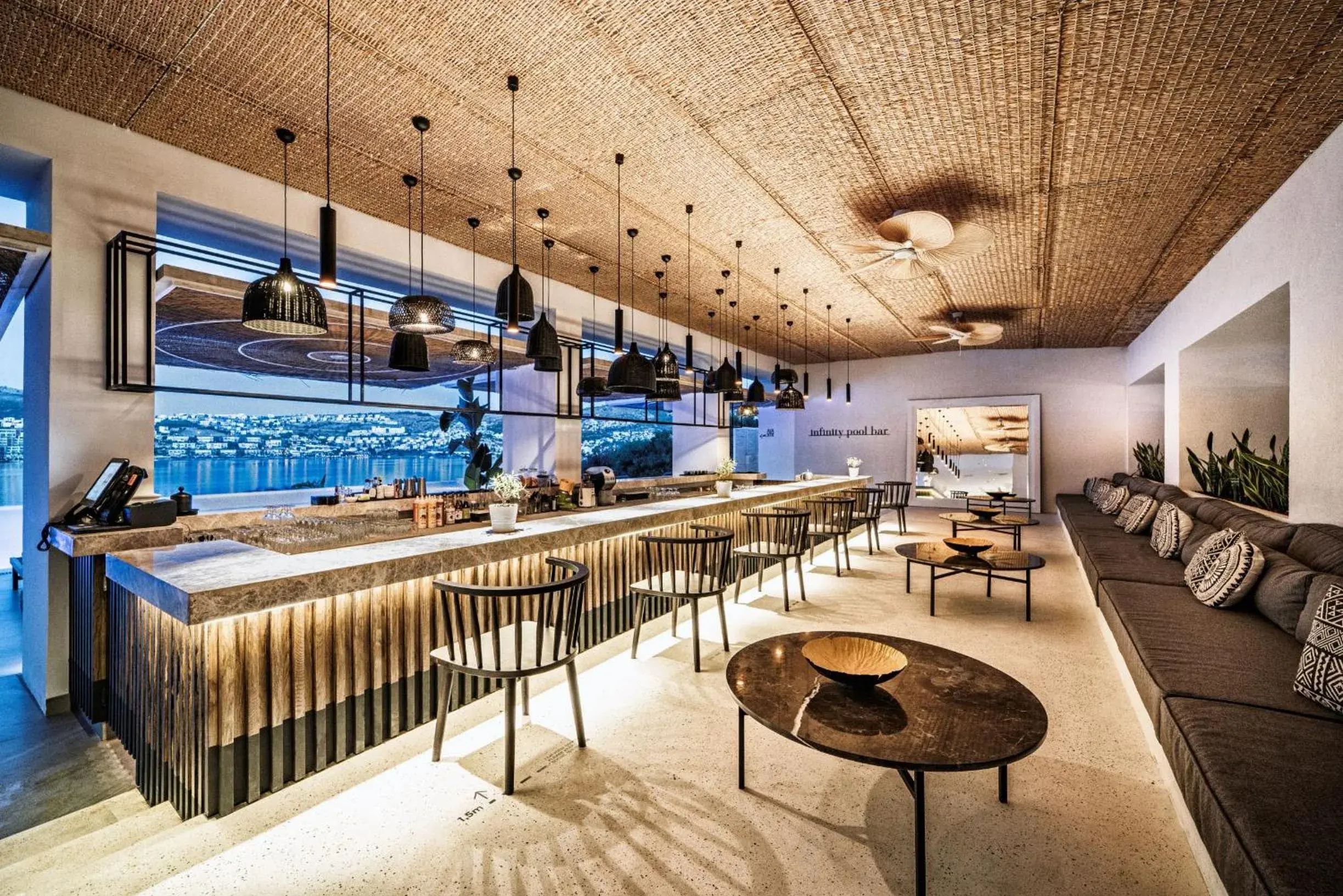 Lounge or bar in Cape Bodrum Luxury Hotel & Beach Lounge or bar in Cape Bodrum Luxury Hotel & Beach