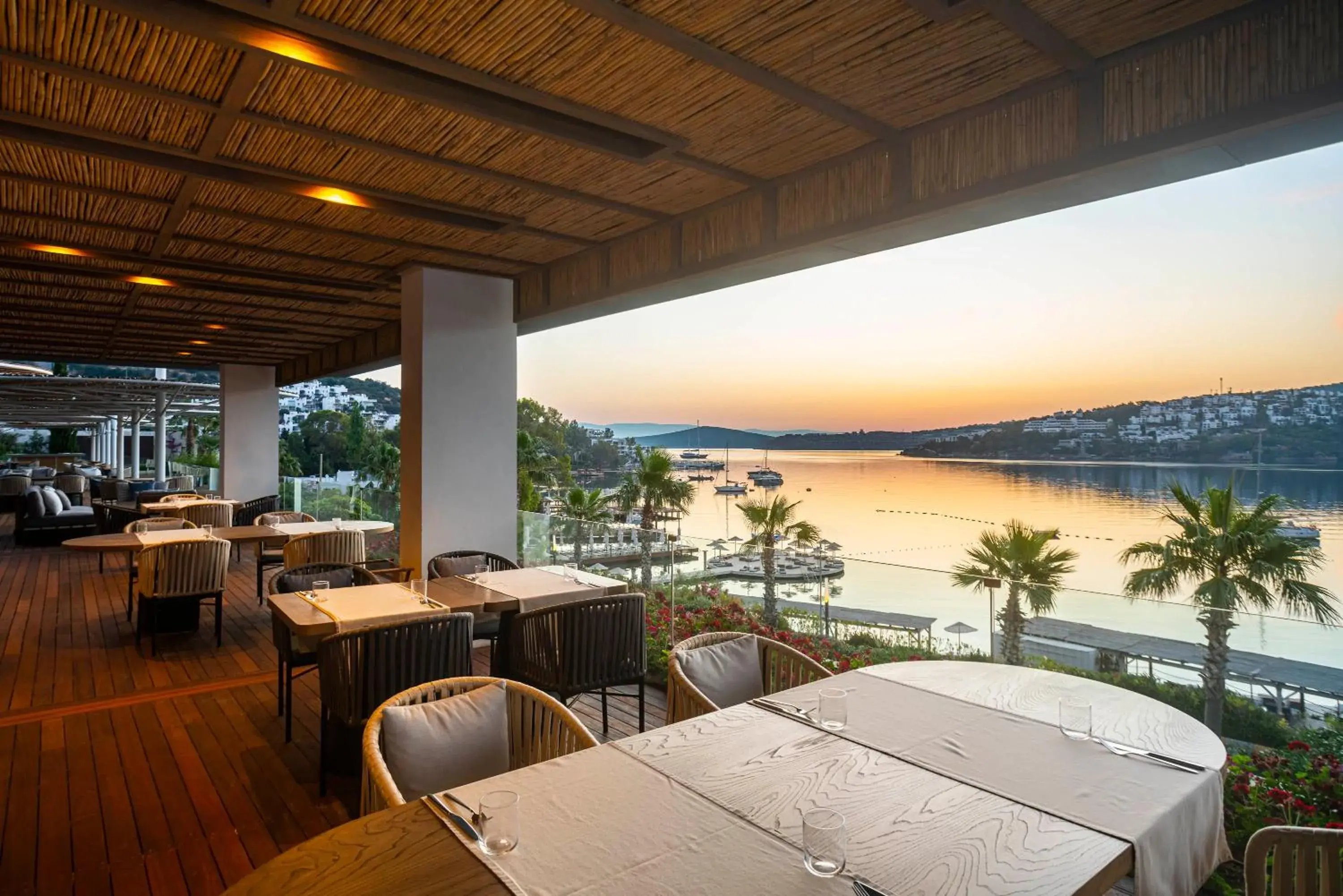 Restaurant/places to eat in Cape Bodrum Luxury Hotel & Beach Restaurant/places to eat in Cape Bodrum Luxury Hotel & Beach