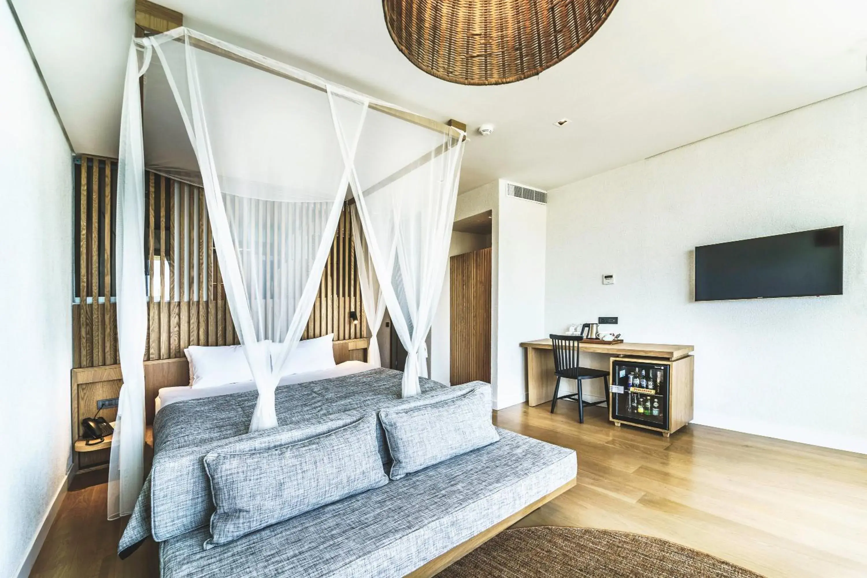 Coffee/tea facilities, Bed in Cape Bodrum Luxury Hotel & Beach Coffee/tea facilities, Bed in Cape Bodrum Luxury Hotel & Beach