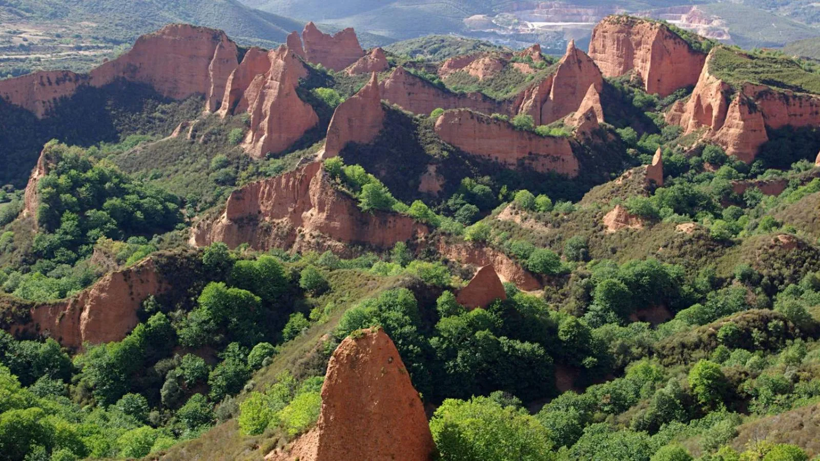 Natural landscape in AS Hoteles Ponferrada