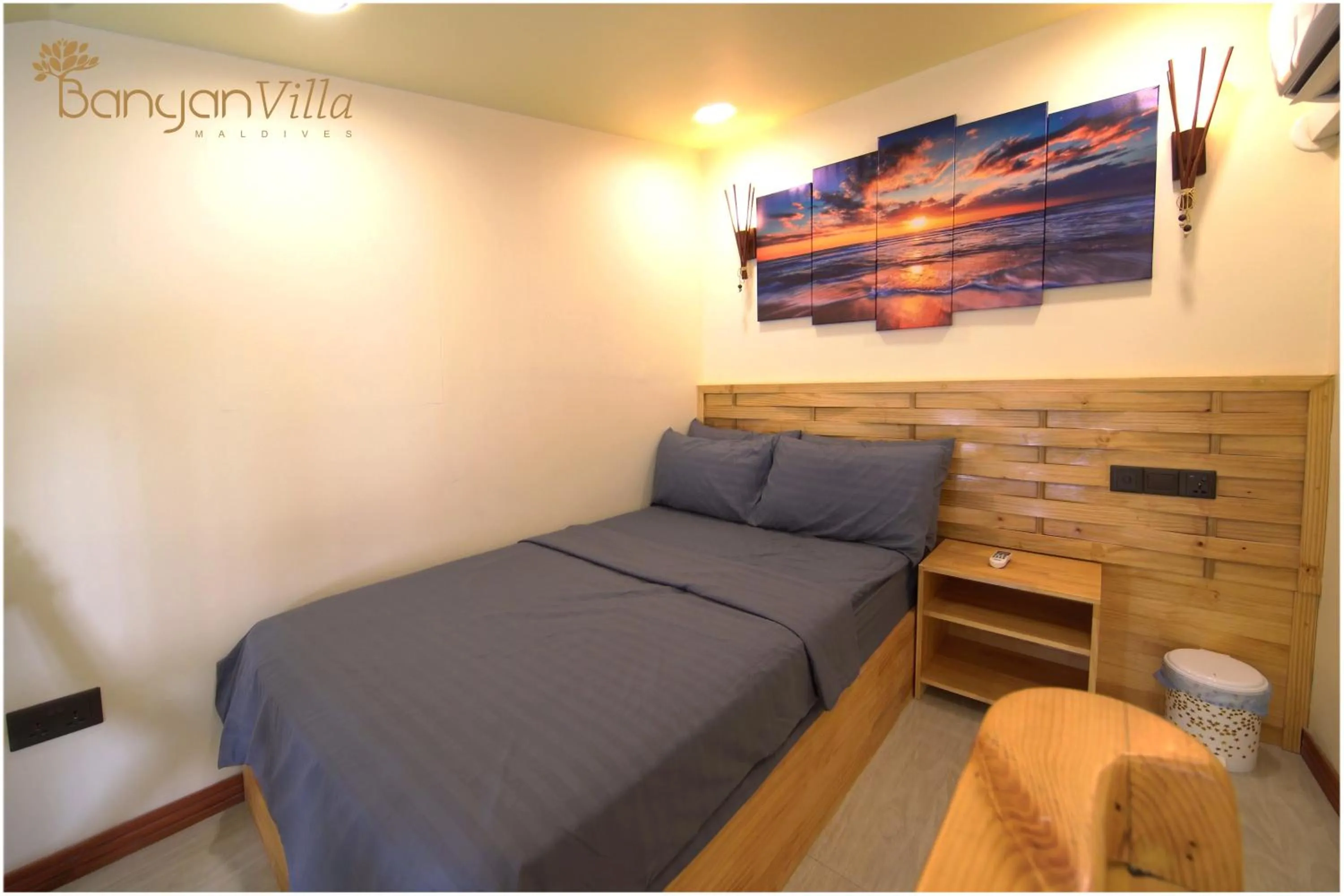 Bed in Banyan Villa Maldives Dhangethi