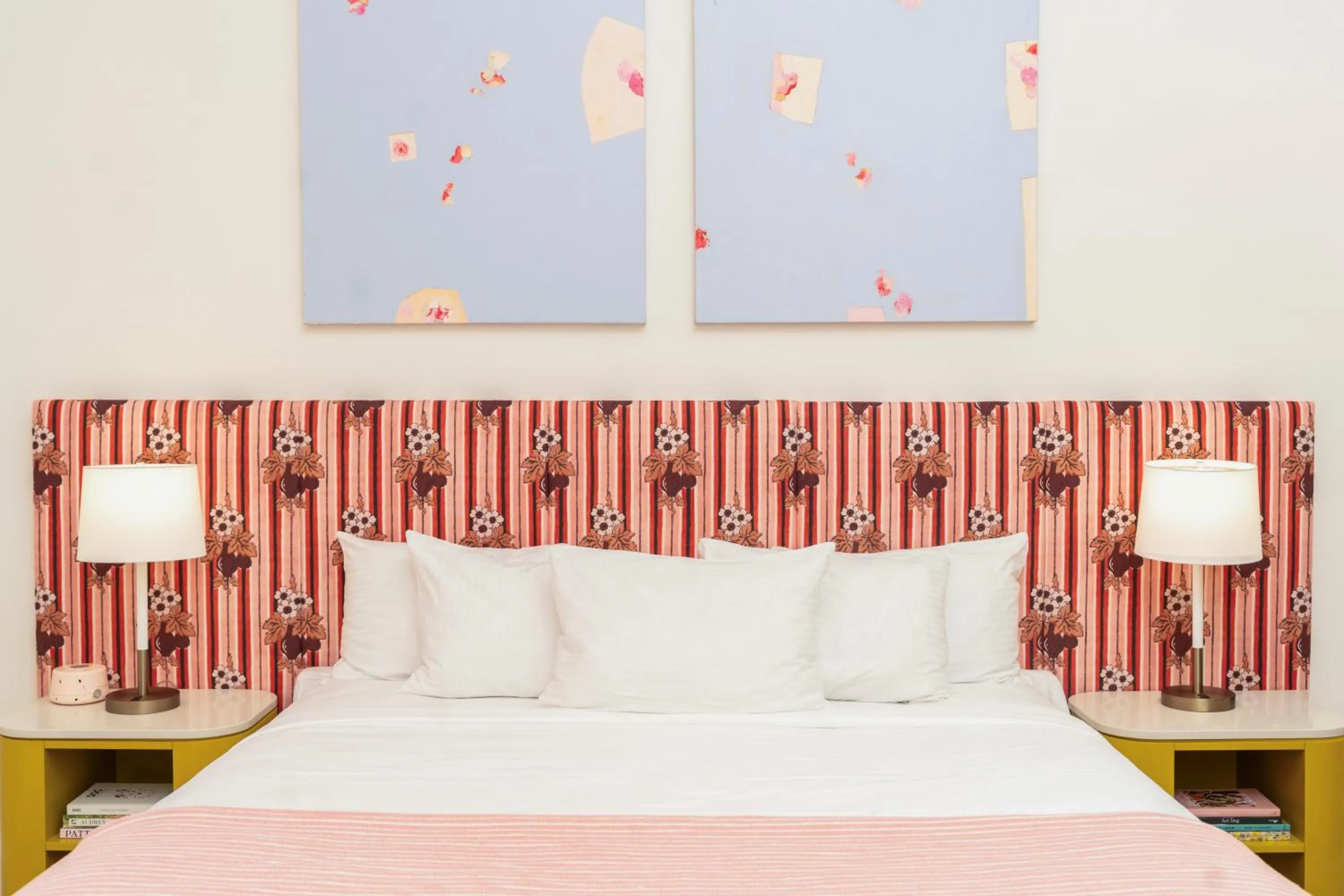 Bed in Quirk Hotel Richmond