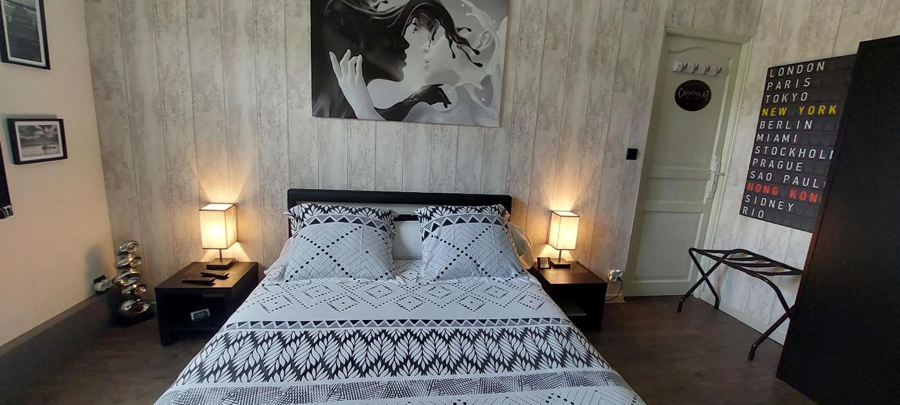 Bedroom, Bed in La Longère Des Nuits De Varenne