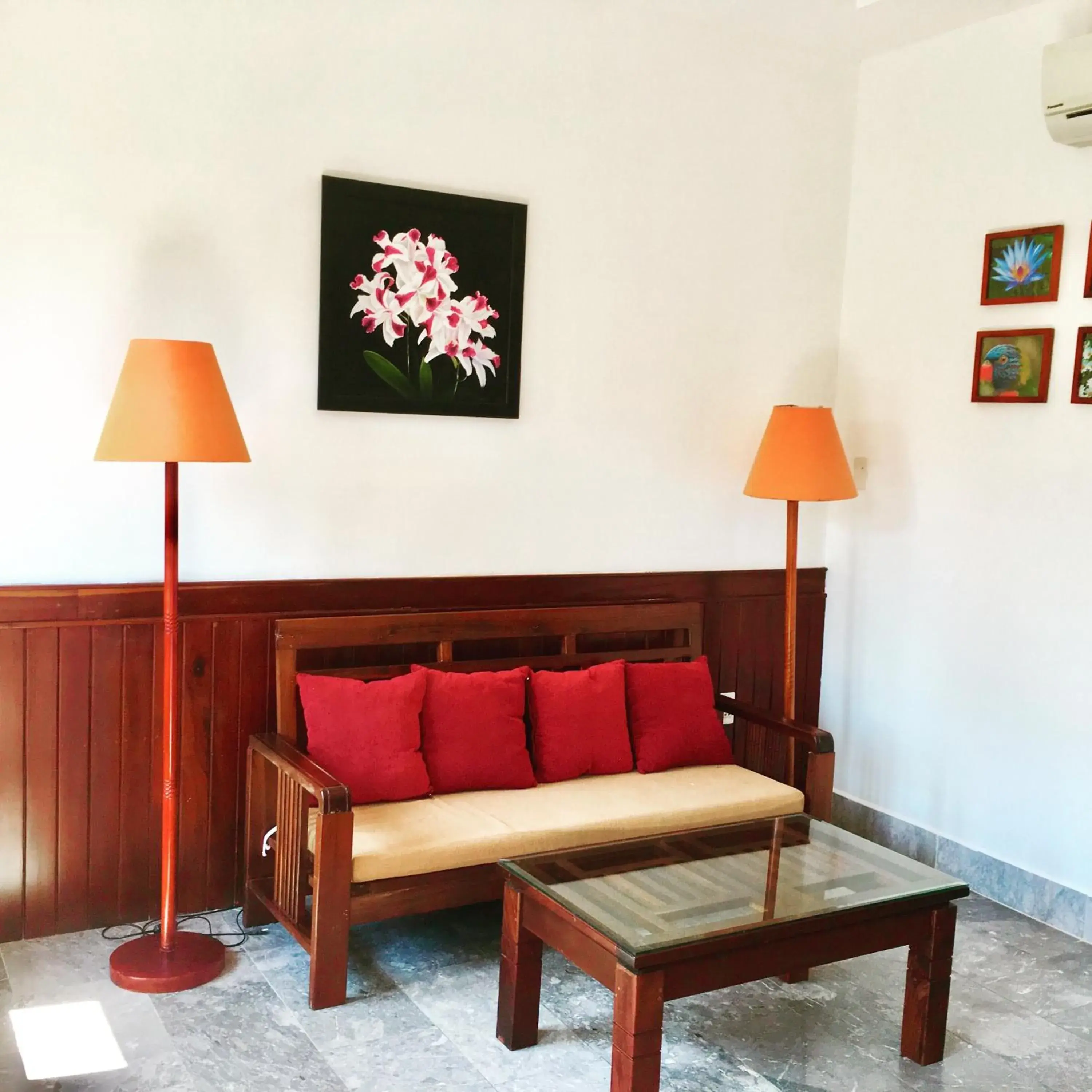 Living room in Villa Orchid Garden Riverside Hoi An Living room in Villa Orchid Garden Riverside Hoi An