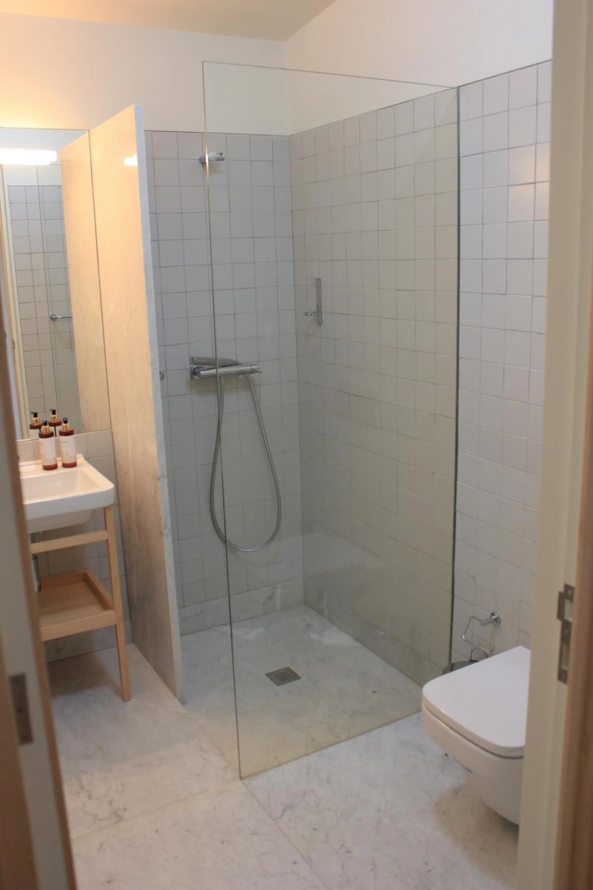 Bathroom in Oporto Trendy Heritage