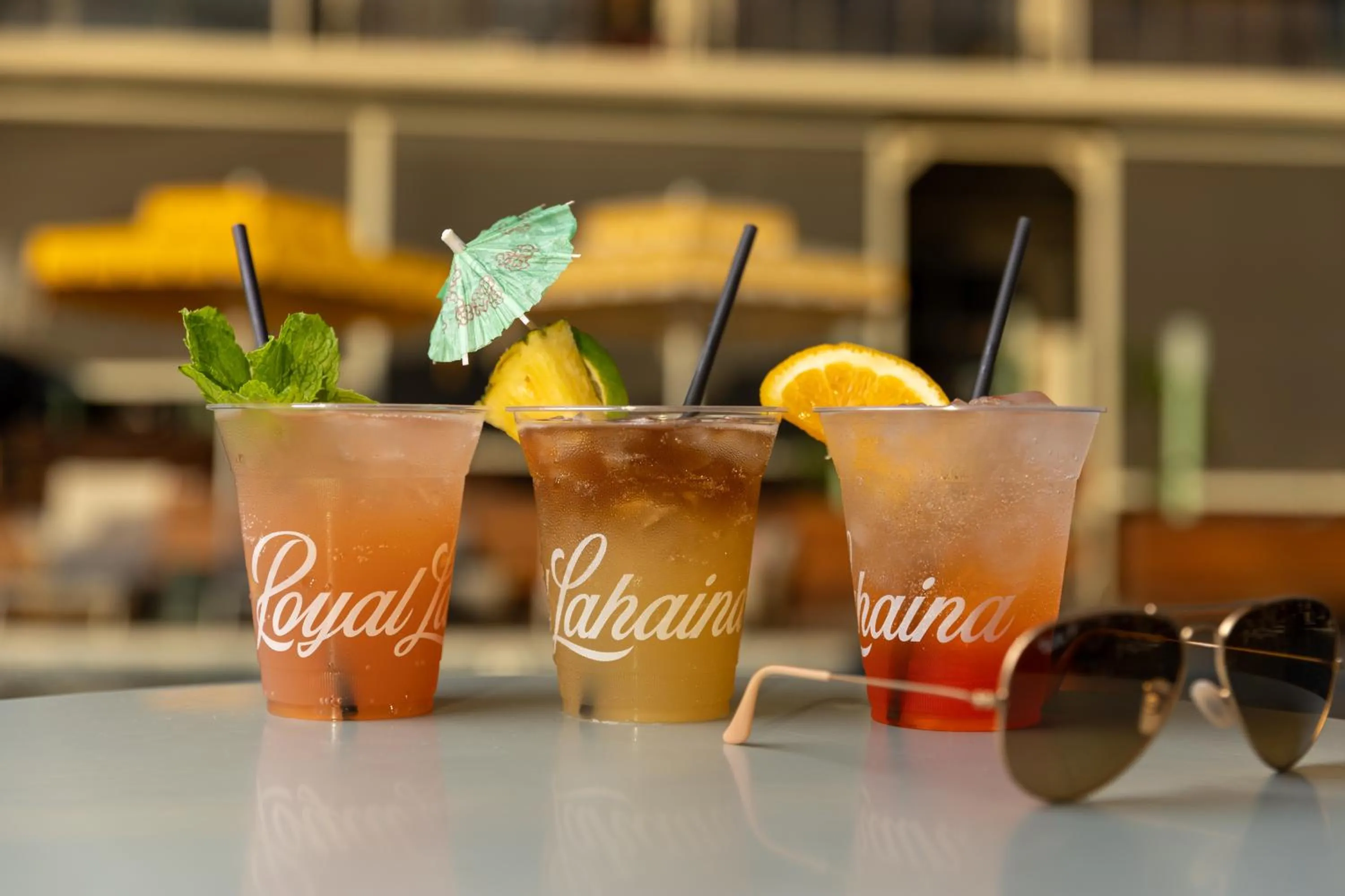 Lounge or bar in Royal Lahaina Bungalows & Spa