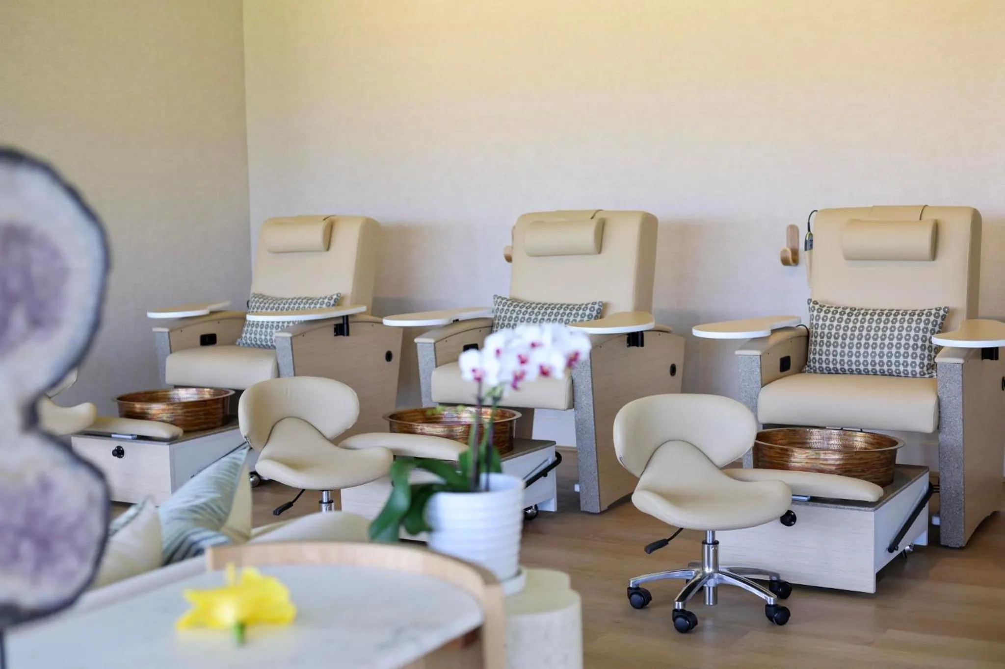 Spa and wellness centre/facilities in Royal Lahaina Bungalows & Spa