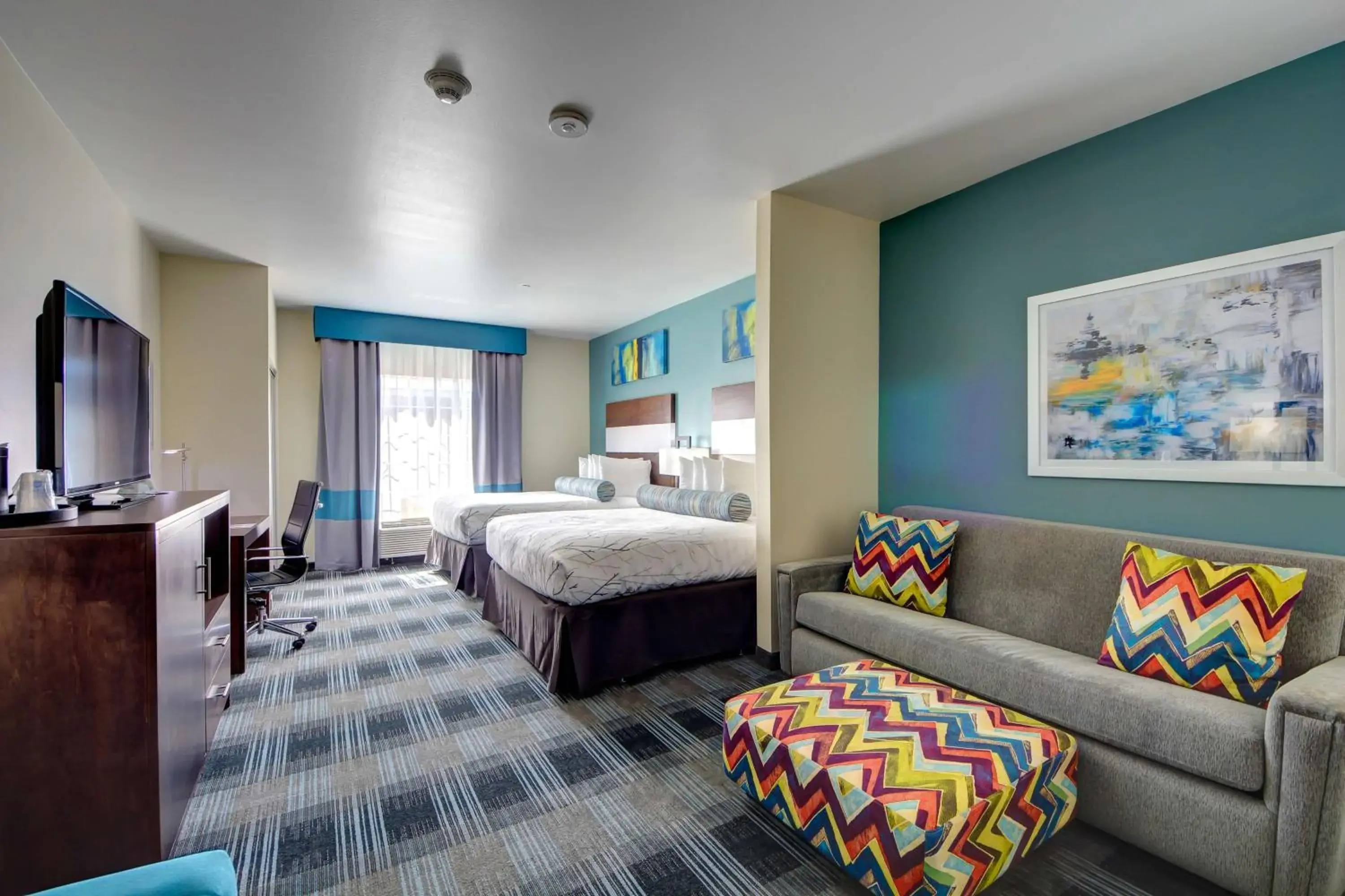 Photo of the whole room in Best Western PLUS Inn of Muskogee Photo of the whole room in Best Western PLUS Inn of Muskogee