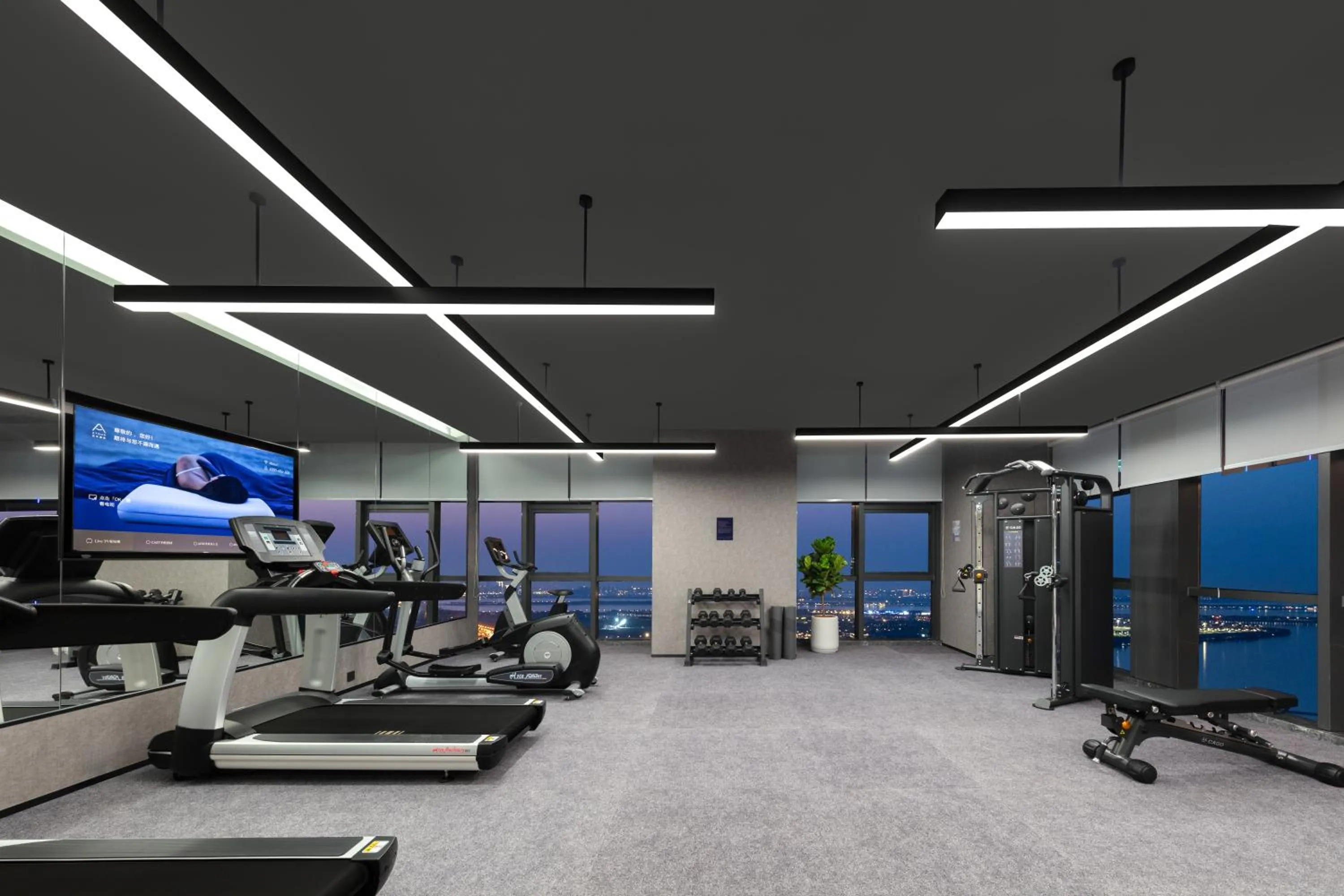 Fitness centre/facilities in Atour Hotel Suzhou Industrial Park Fengting Avenue