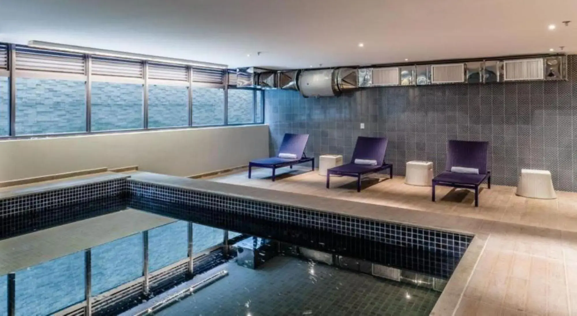 Swimming pool in Blue Tree Premium Alphaville Swimming pool in Blue Tree Premium Alphaville