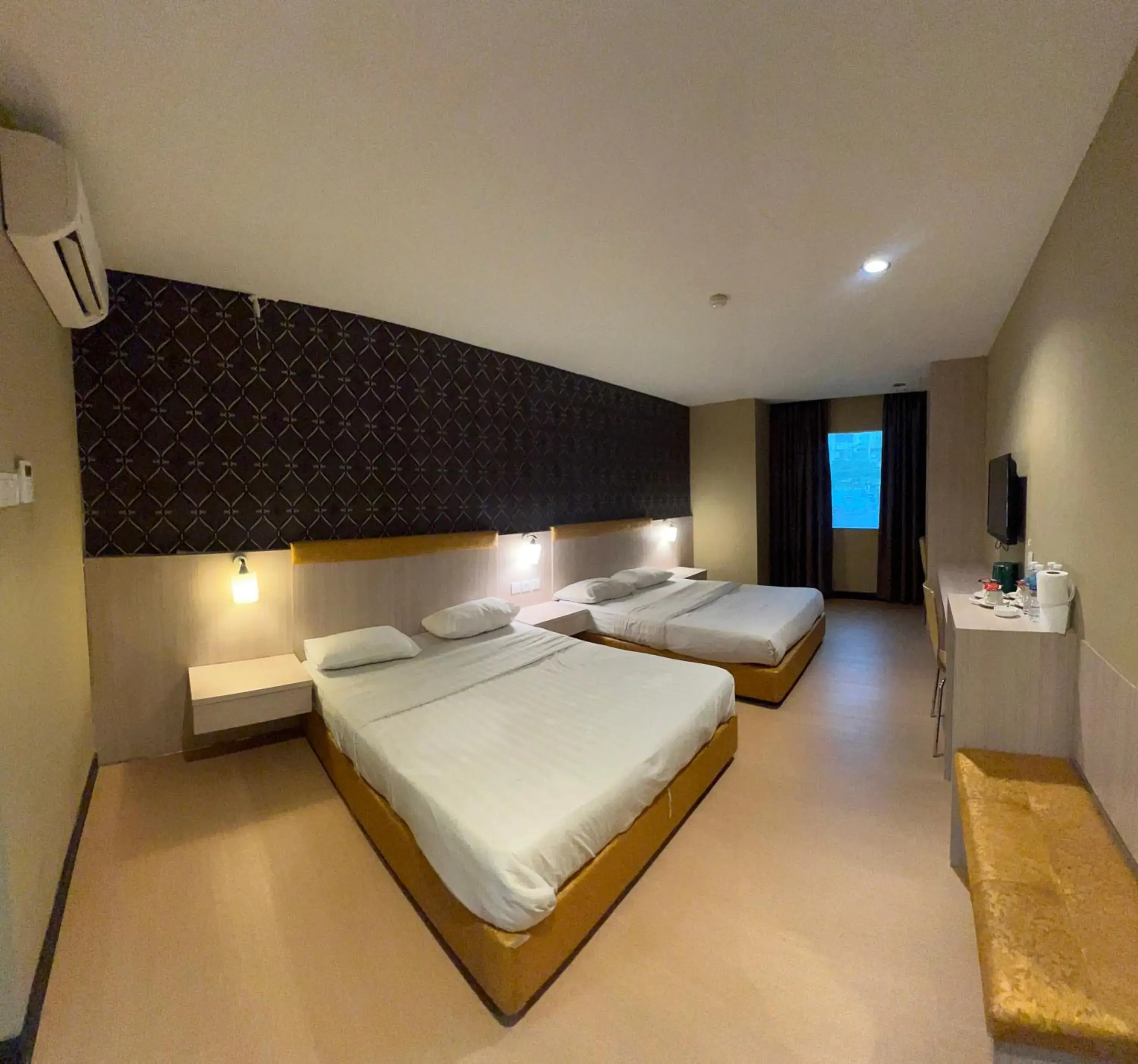 Bedroom, Bed in Havona Hotel - Permas Jaya - Self Check-In Bedroom, Bed in Havona Hotel - Permas Jaya - Self Check-In