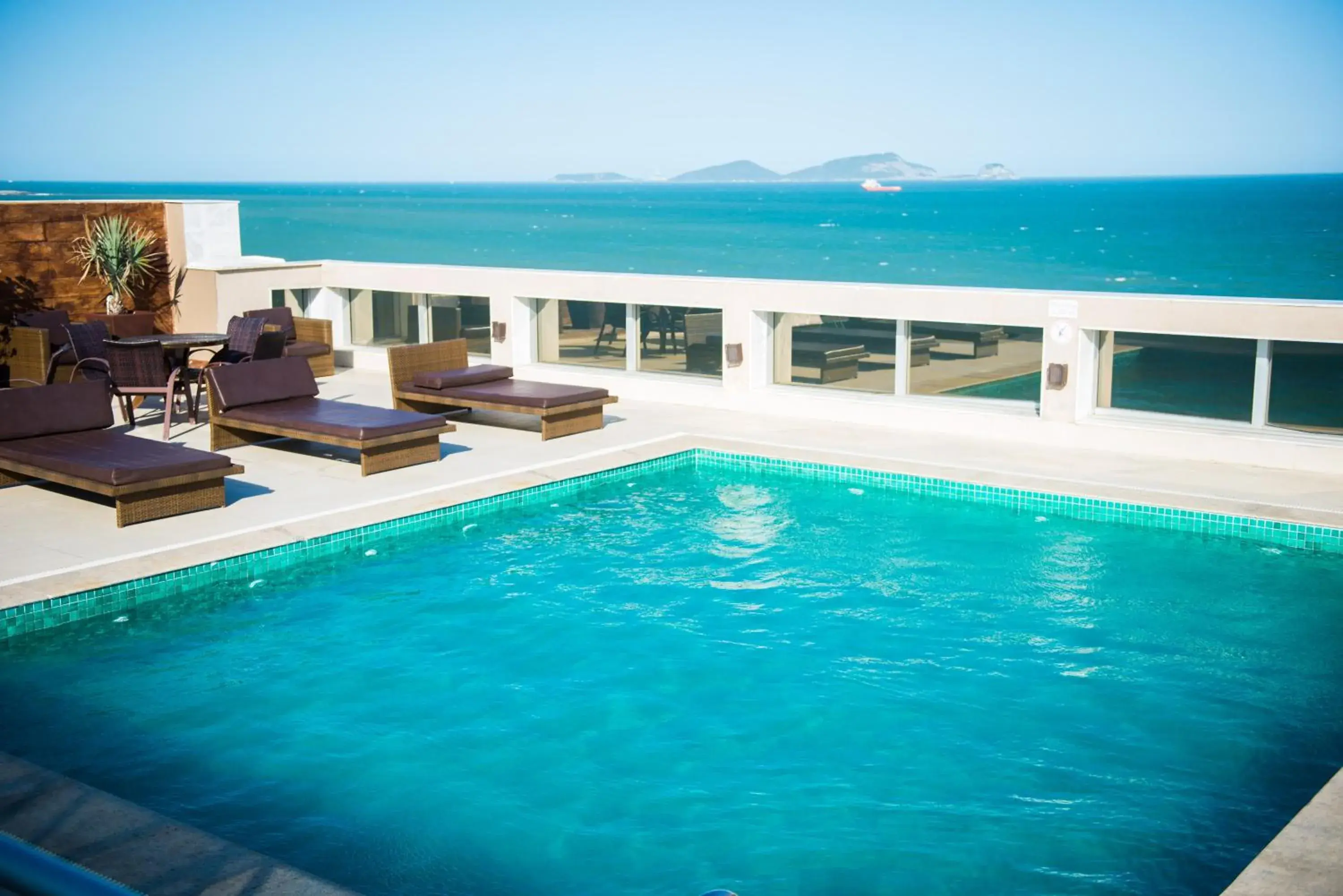 Swimming pool in Royal Atlântica Macaé Hotel Swimming pool in Royal Atlântica Macaé Hotel