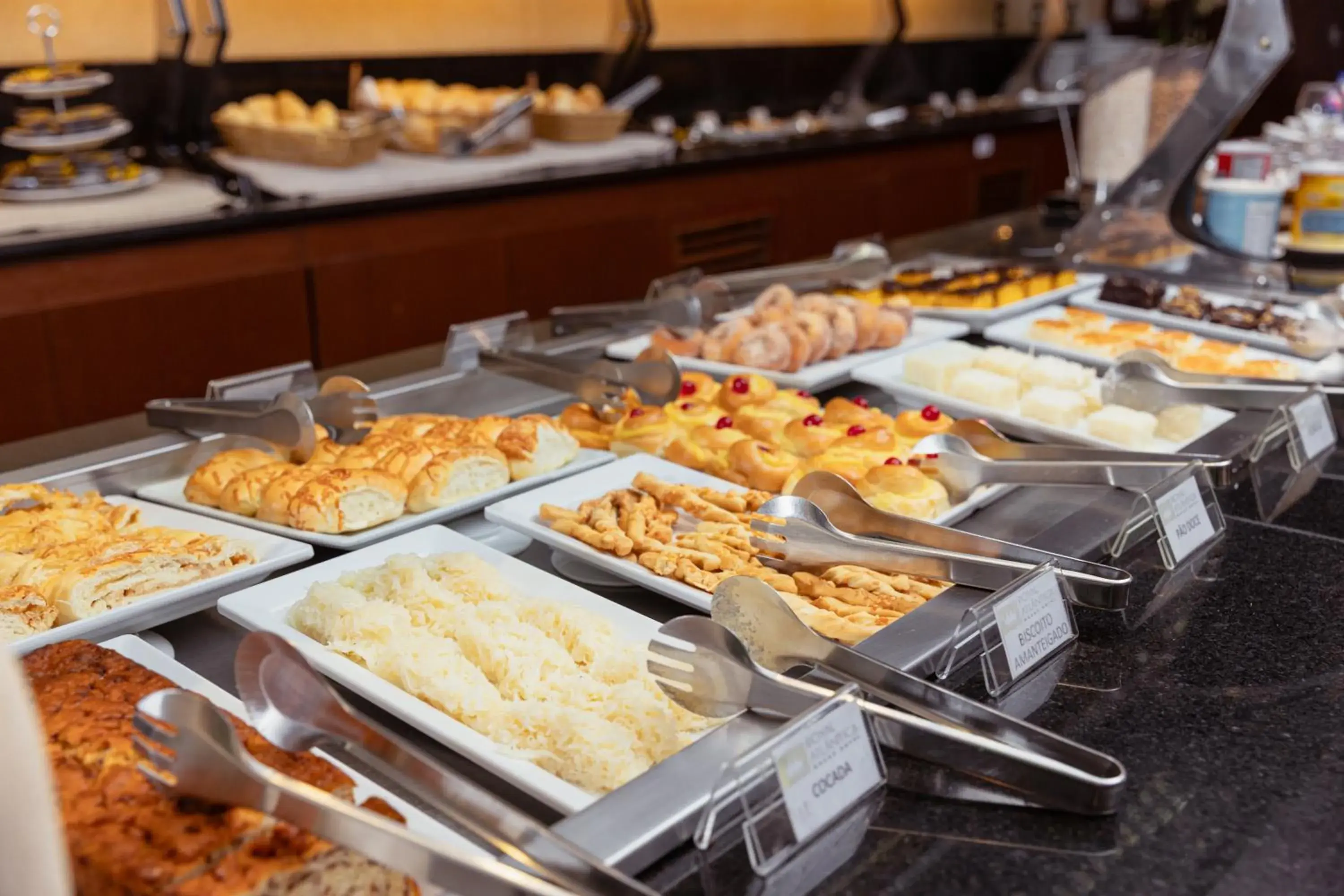Buffet breakfast in Royal Atlântica Macaé Hotel Buffet breakfast in Royal Atlântica Macaé Hotel