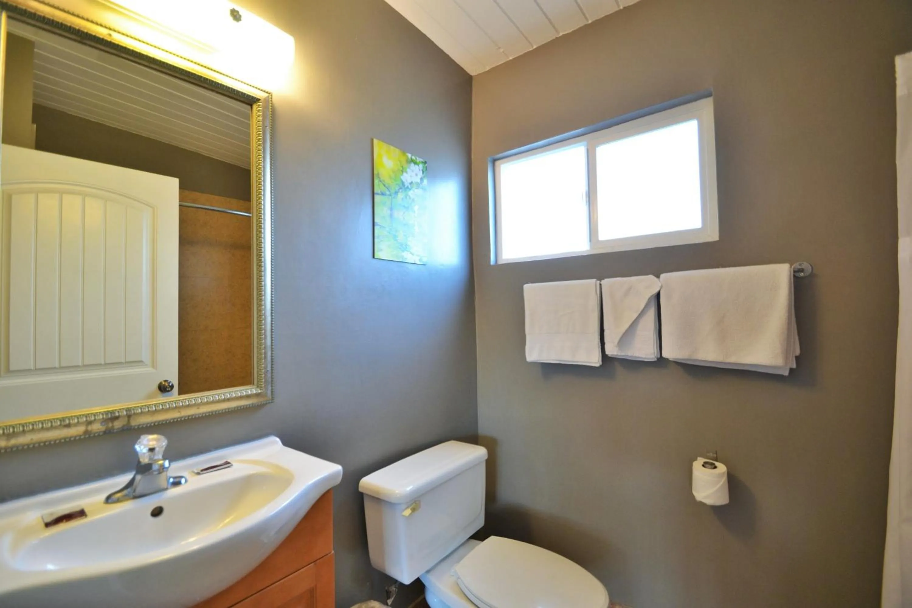 Bathroom in Lodge at 32nd