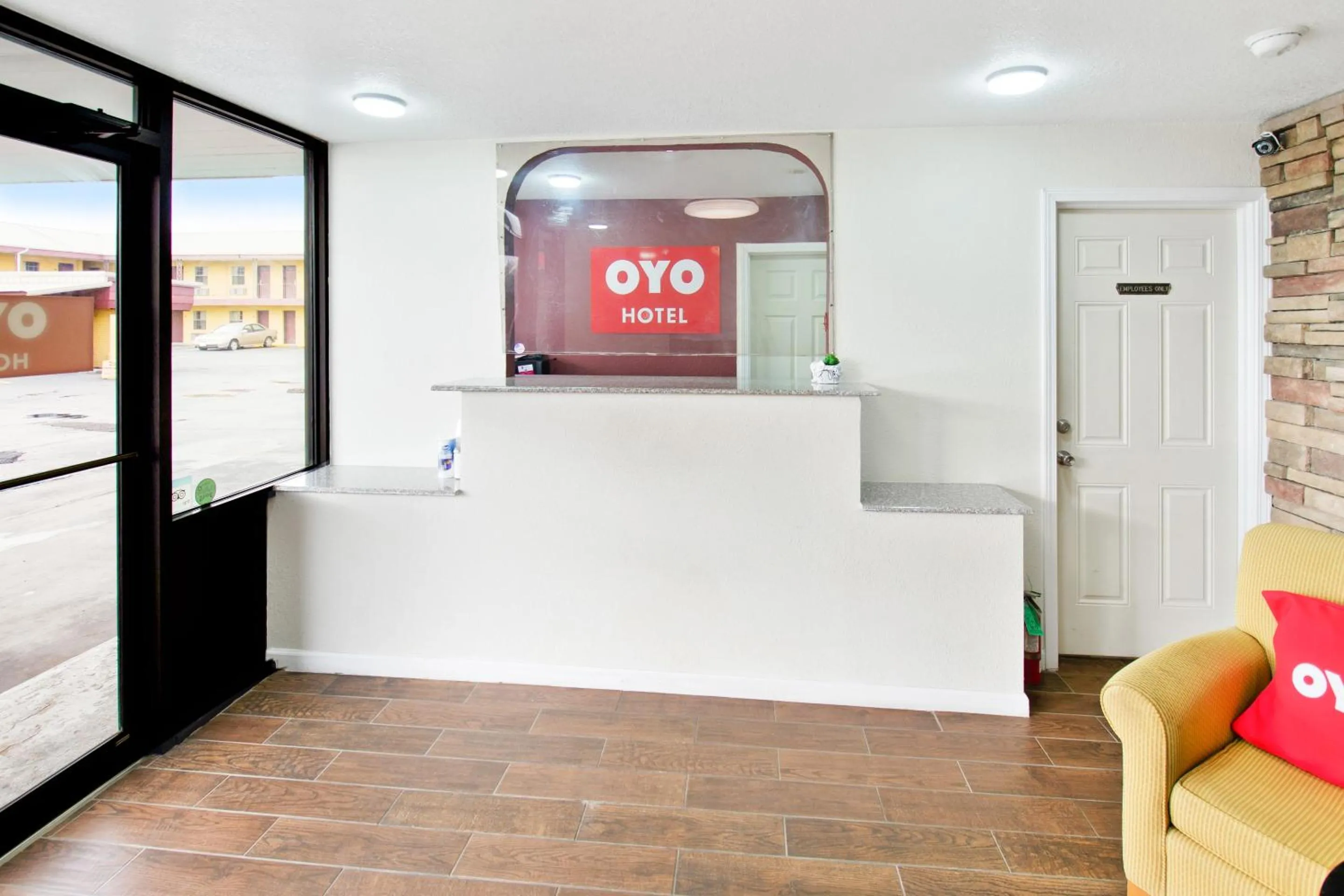 Lobby or reception in OYO Hotel Blytheville AR I-55