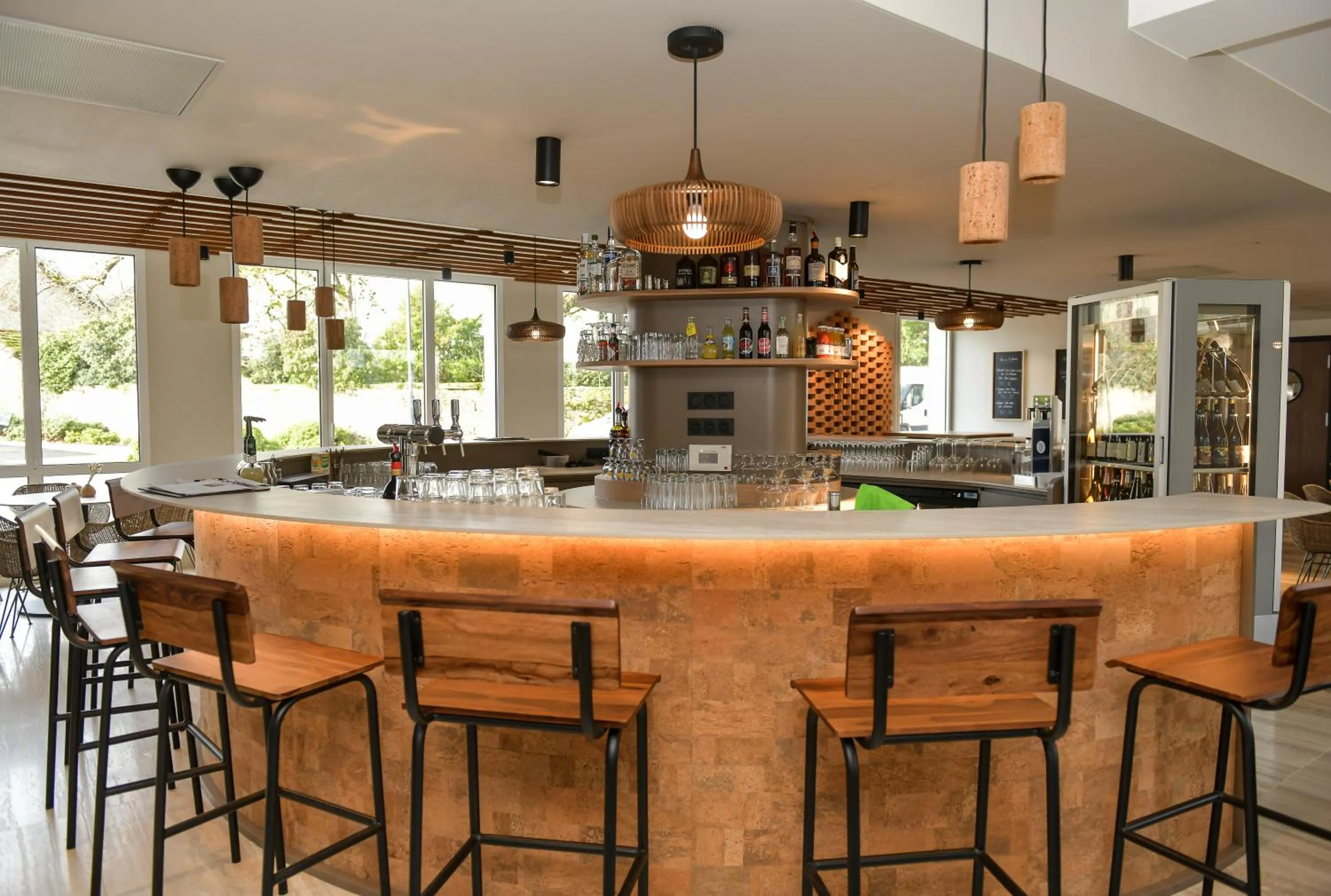 Lounge or bar in Hotel Rivella - The Originals Boutique