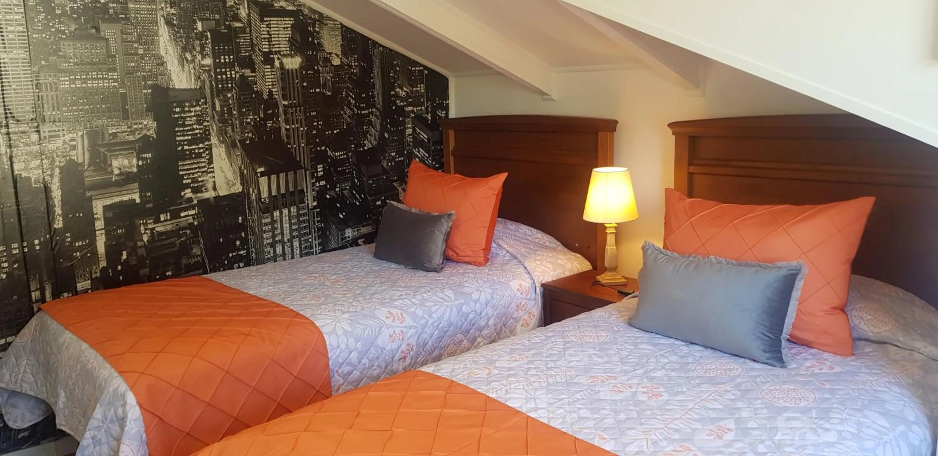 Bed in Hotel Puerta del Lago