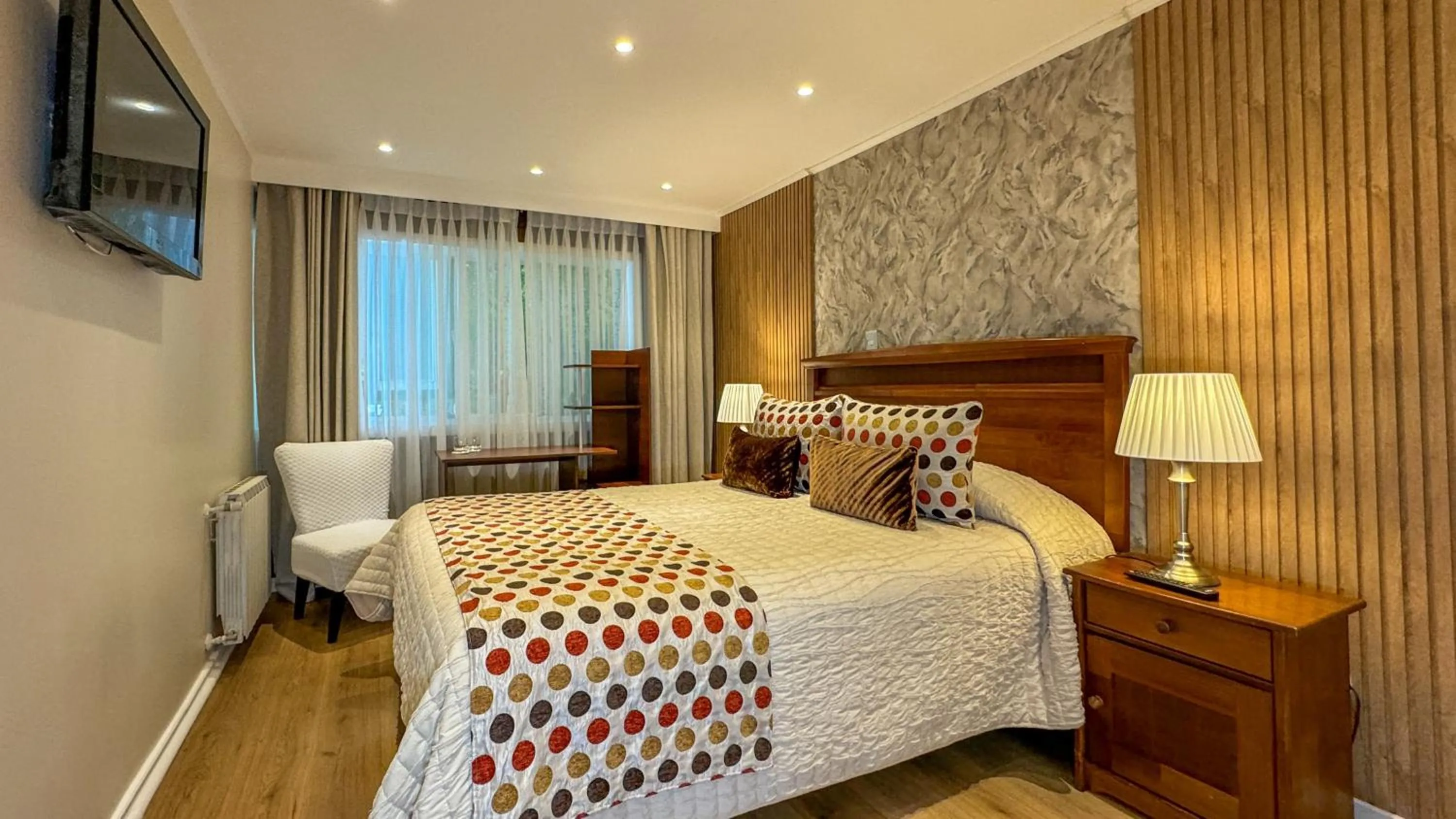 Hotel Puerta del Lago