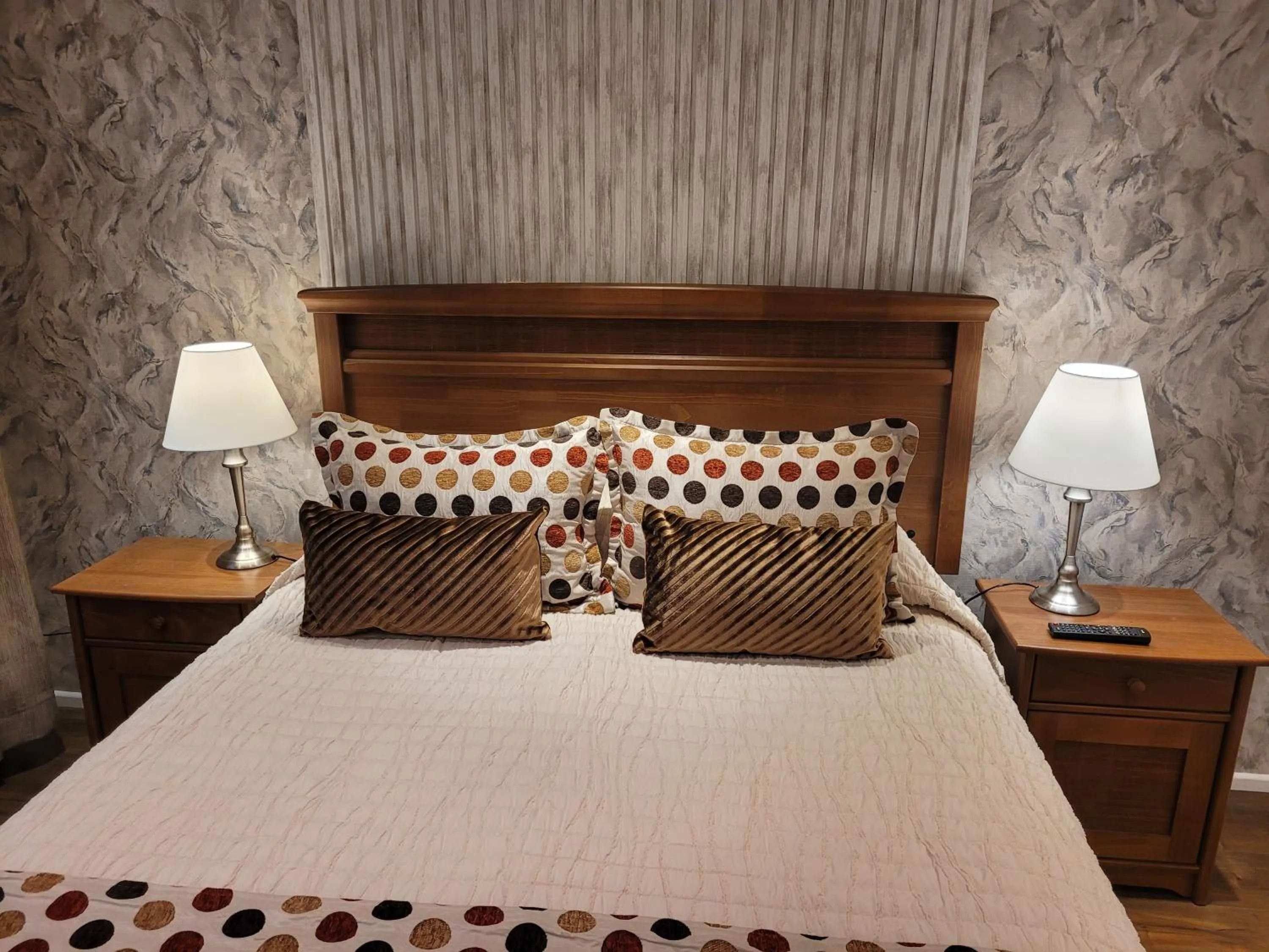 Bed in Hotel Puerta del Lago