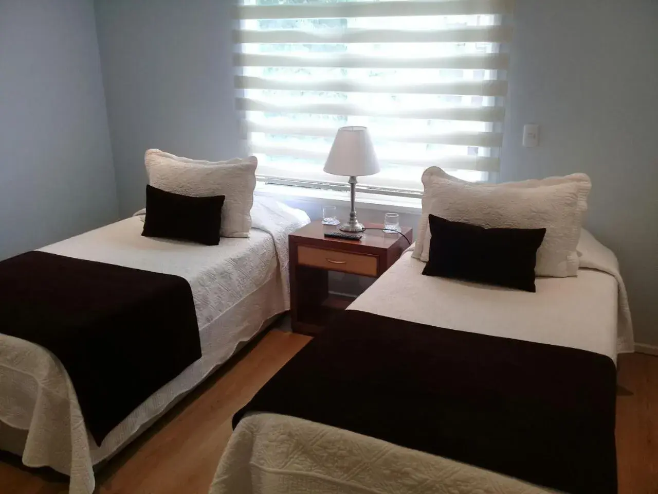 Twin Room with Private Bathroom in Hotel Puerta del Lago Twin Room with Private Bathroom in Hotel Puerta del Lago