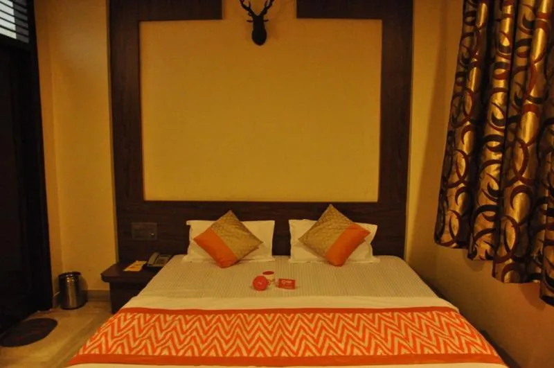 Bed in Hotel Surbhi