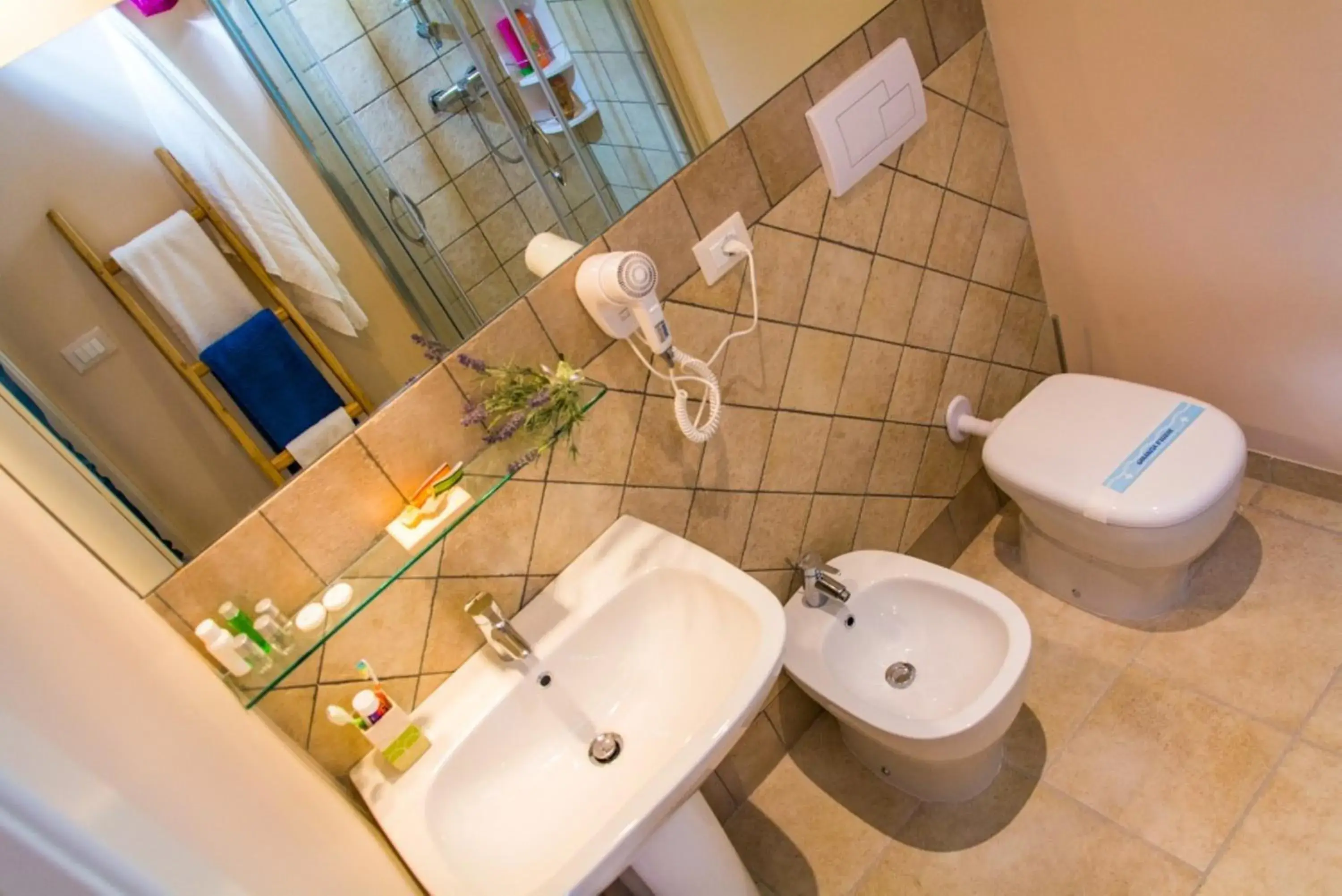 Bathroom in Relais Tenuta Campì Bathroom in Relais Tenuta Campì