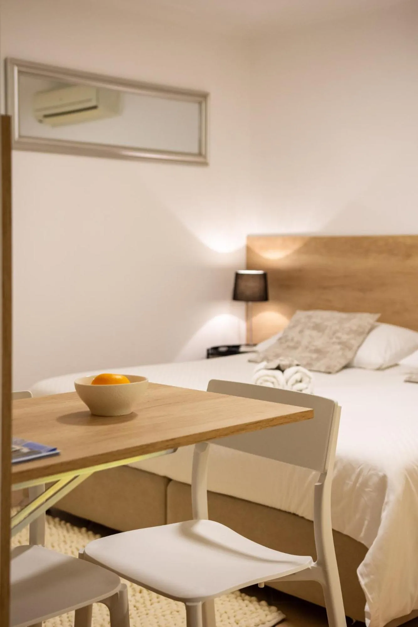 Apartments & Rooms Buble