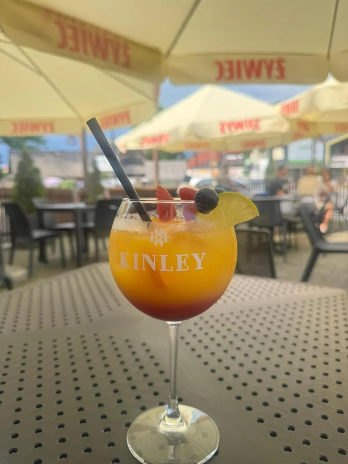 Restaurant/places to eat in Elemels Planet