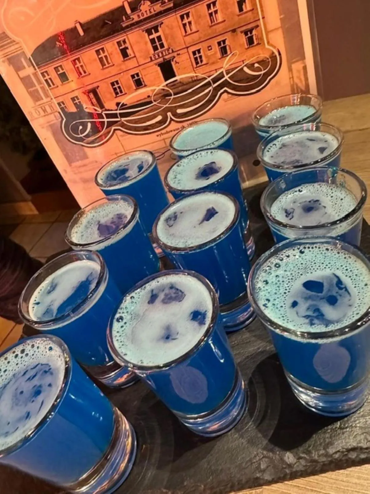 Restaurant/places to eat in Elemels Planet