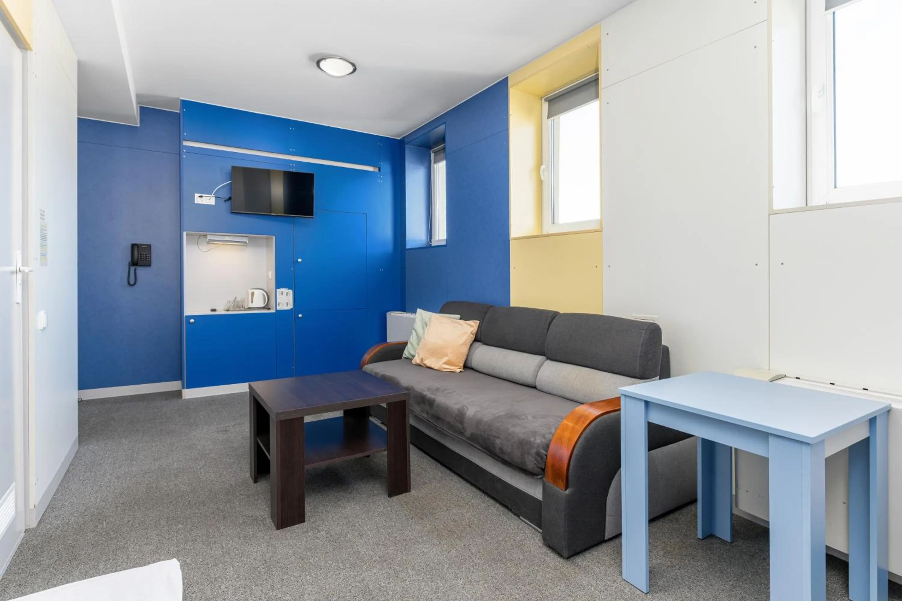 Seating area in Elemels Planet