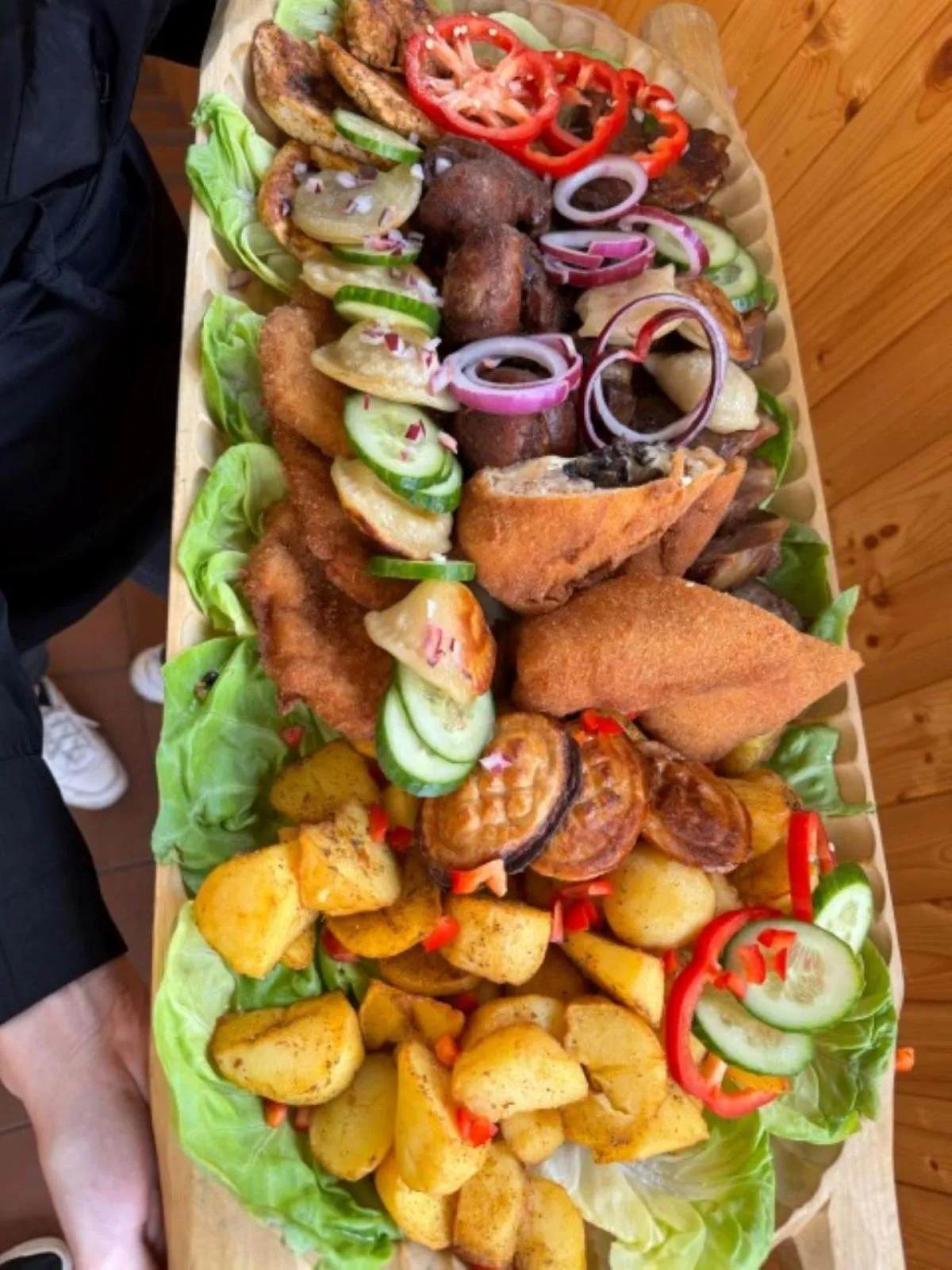 Restaurant/places to eat in Elemels Planet